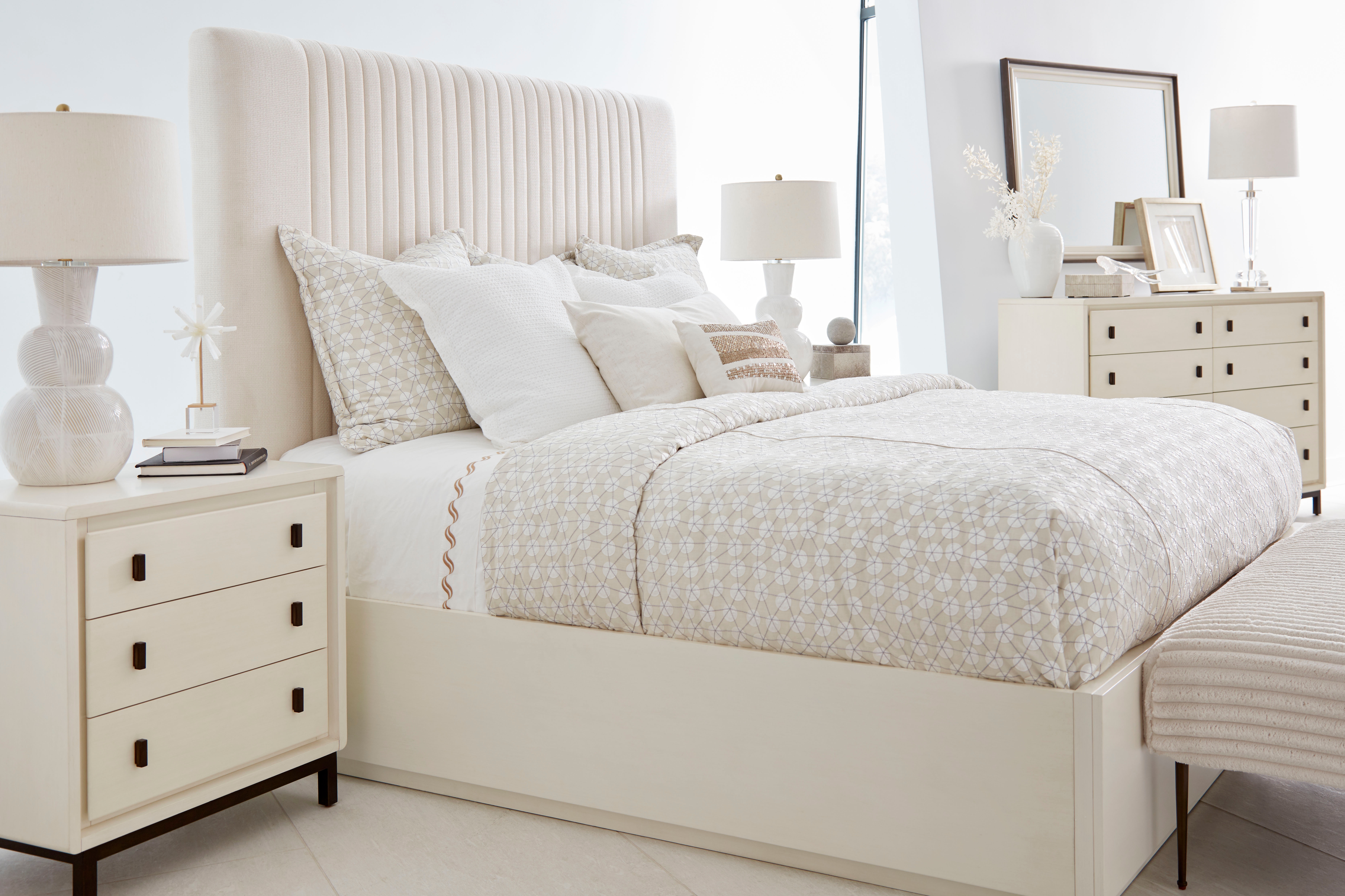 ART Furniture Bedroom Upholstered Beds Blanc 5/0 Upholstered