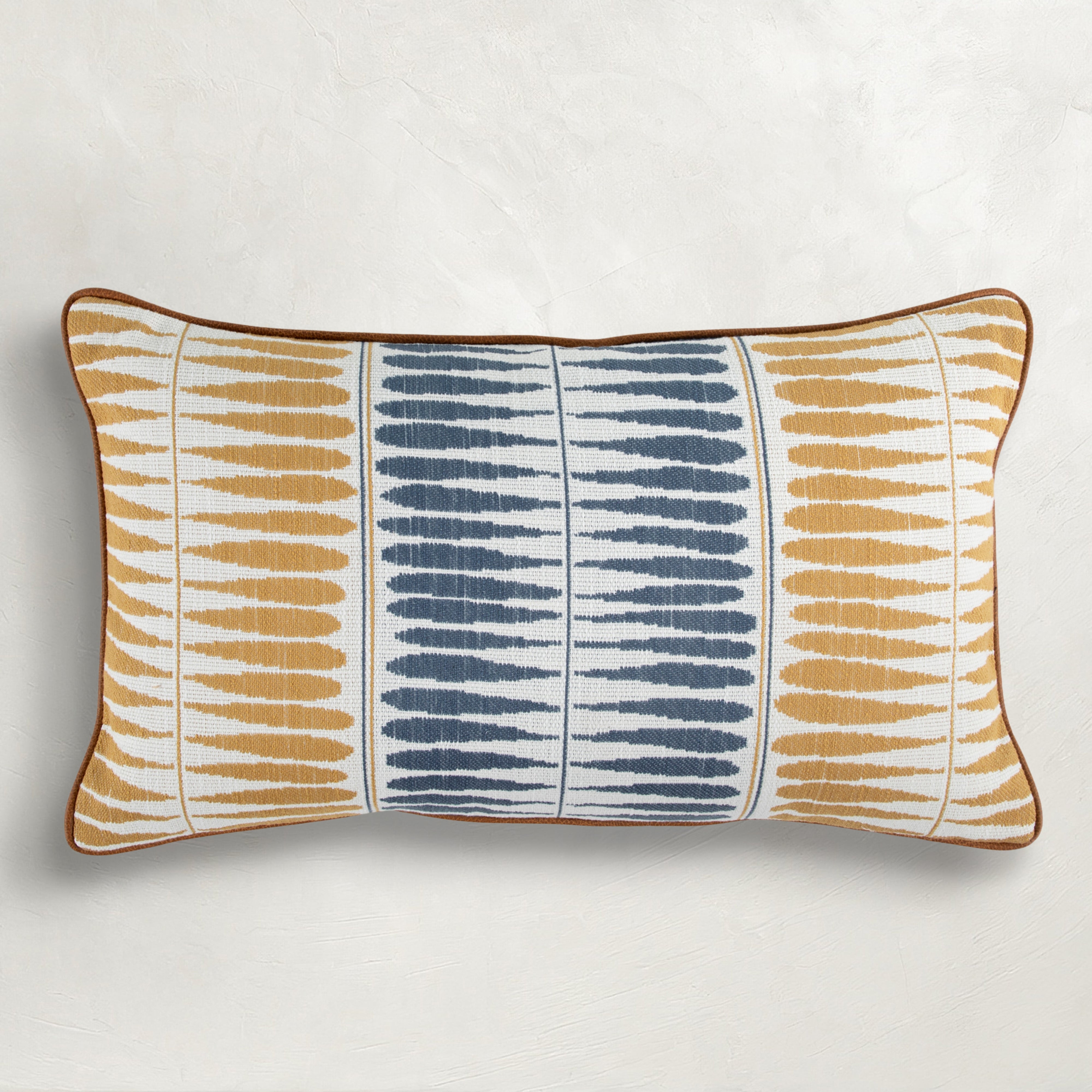 Summer Classics Teardrops Outdoor Lumbar Pillow WJ-100384
