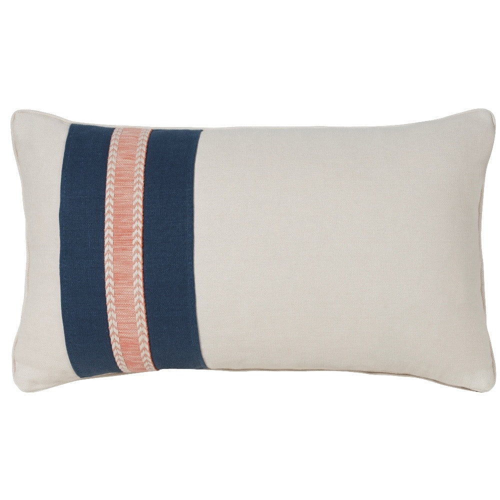  Decorative Pillows 