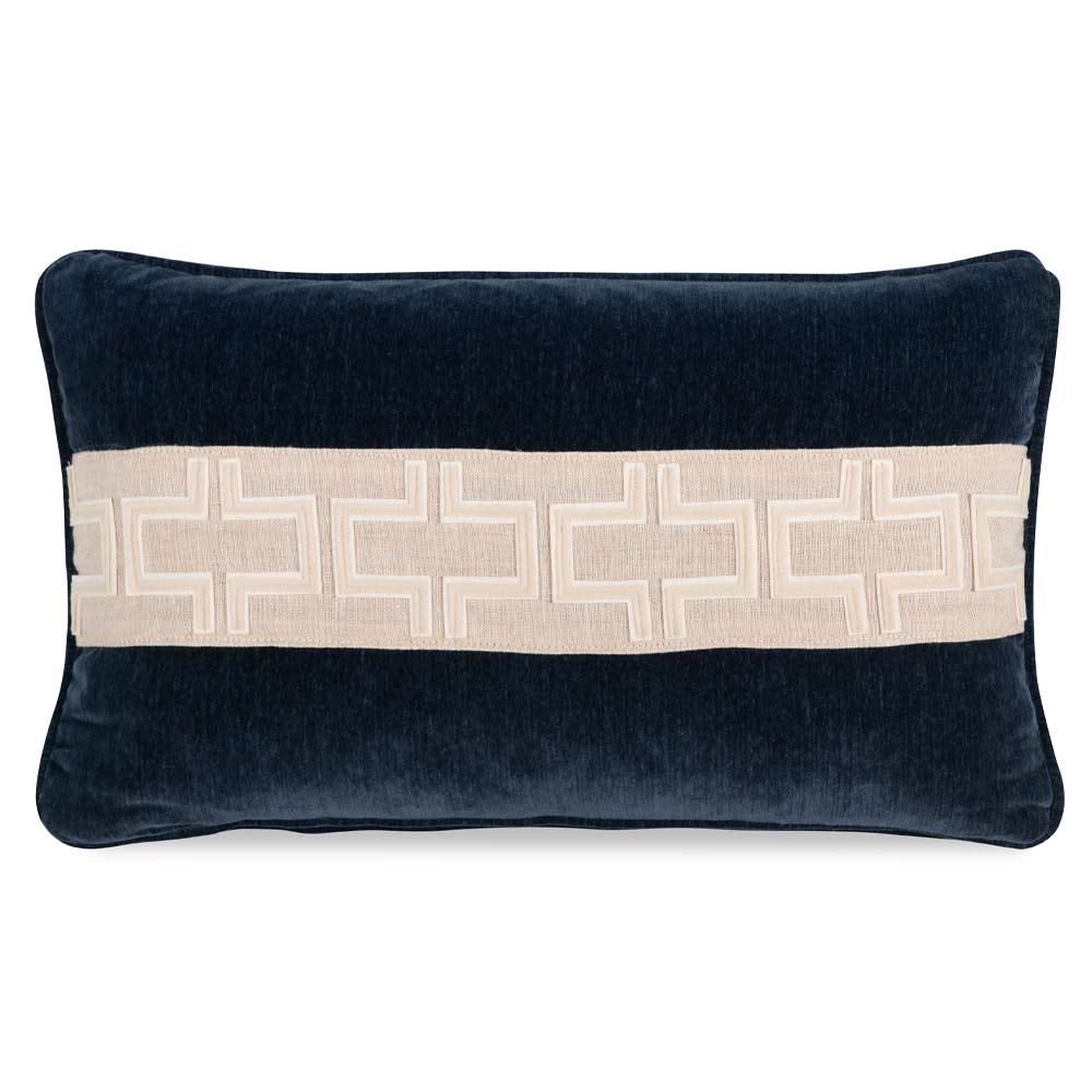  Decorative Pillows 