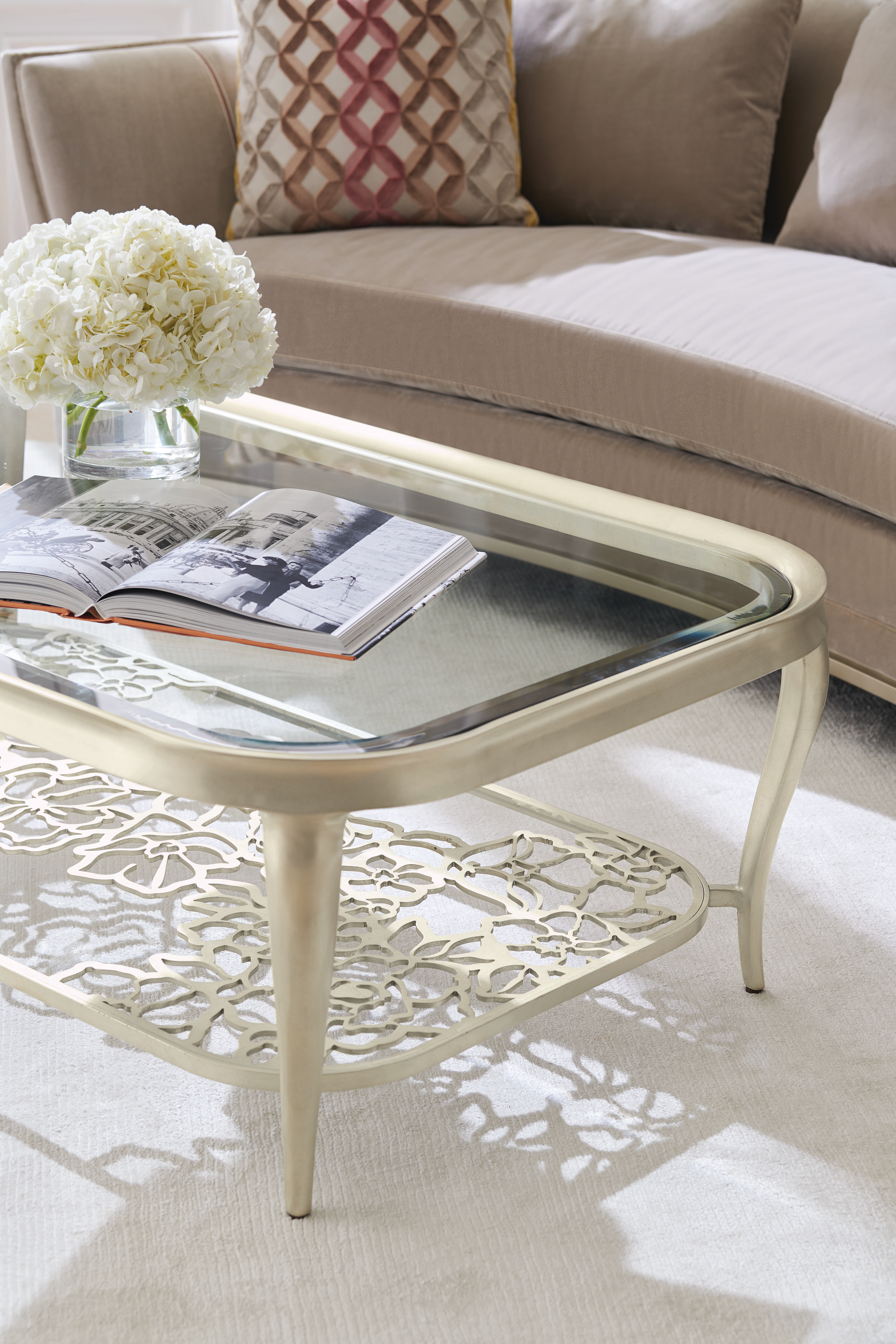 Caracole Living Room FLOWER POWER CLA-019-401 - International