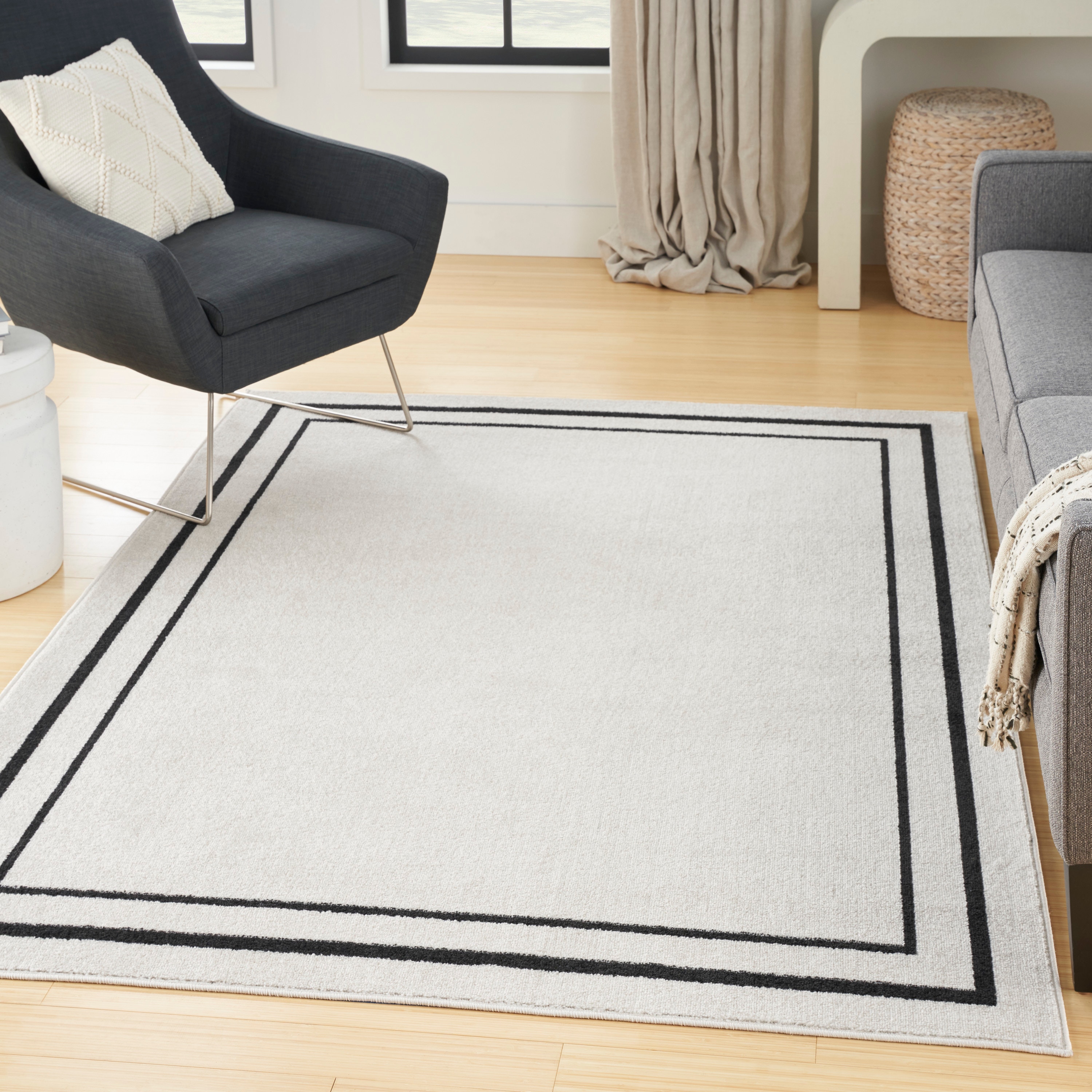 Nourison Home Area Rugs Essentials 5 x 7 Ivory Black Area Rug