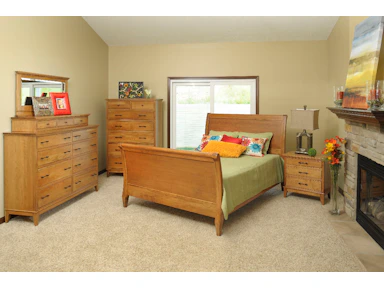 YUTZY WOODWORKING Bedroom Cortland Bed 1901 - McLaughlins YUTZY WOODWORKING Bedroom Cortland Bed 1901 - McLaughlins