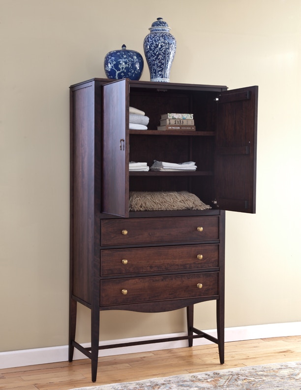 YUTZY WOODWORKING Bedroom Wardrobe 68070 Kiser Furniture Abingdon, VA