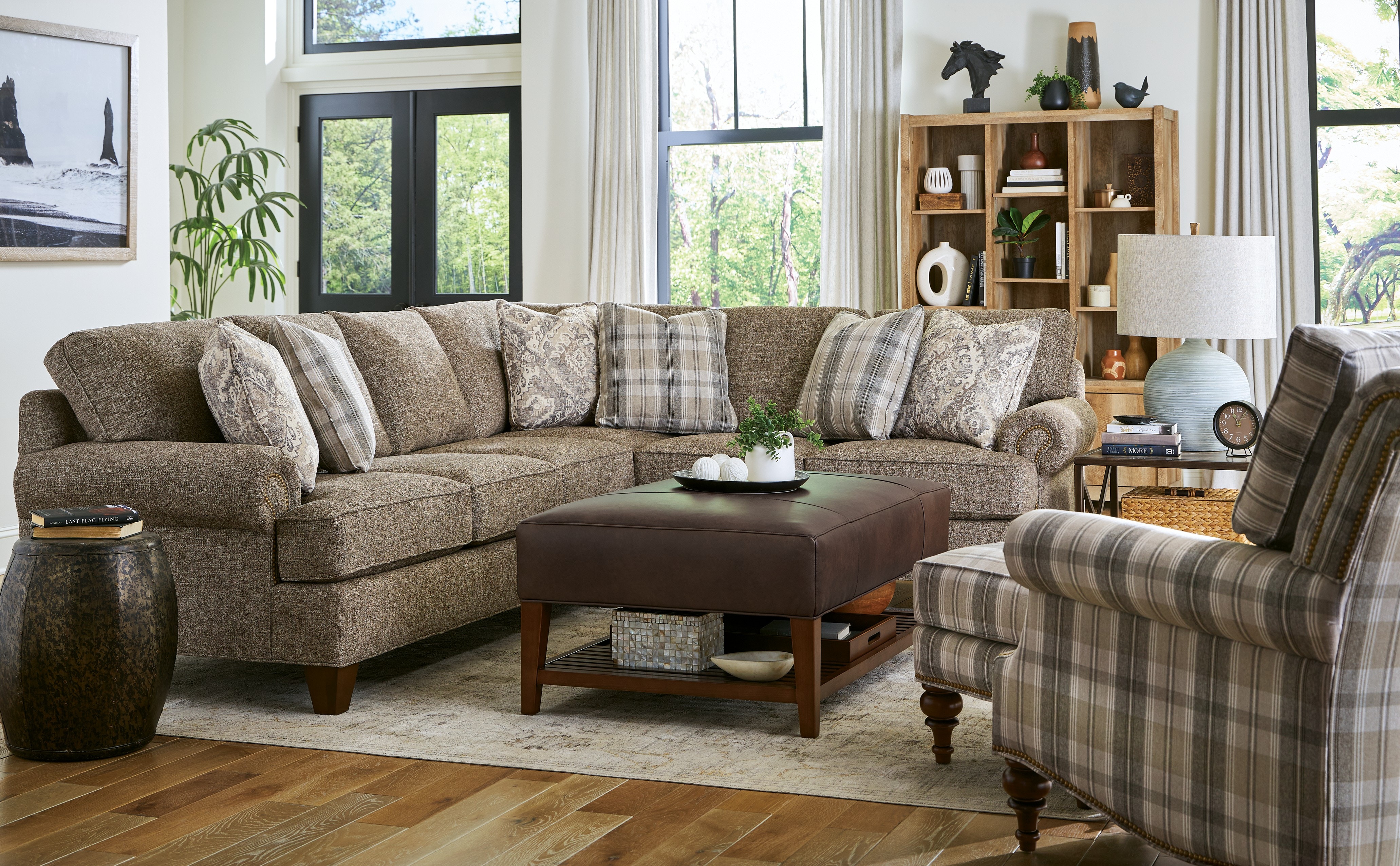 Hickorycraft Living Room Sectional C9612Sect Hickorycraft Upholstery