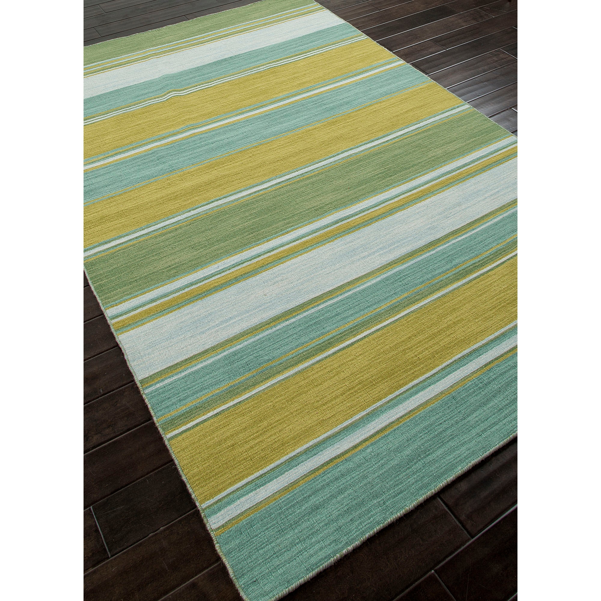 green area rug 8—10