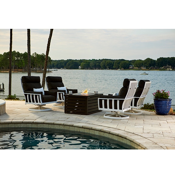 Lane Venture Contempo 48" Rectangular Aluminum Gas Fire Pit w/ Hidden Tank - Thumbnail 4