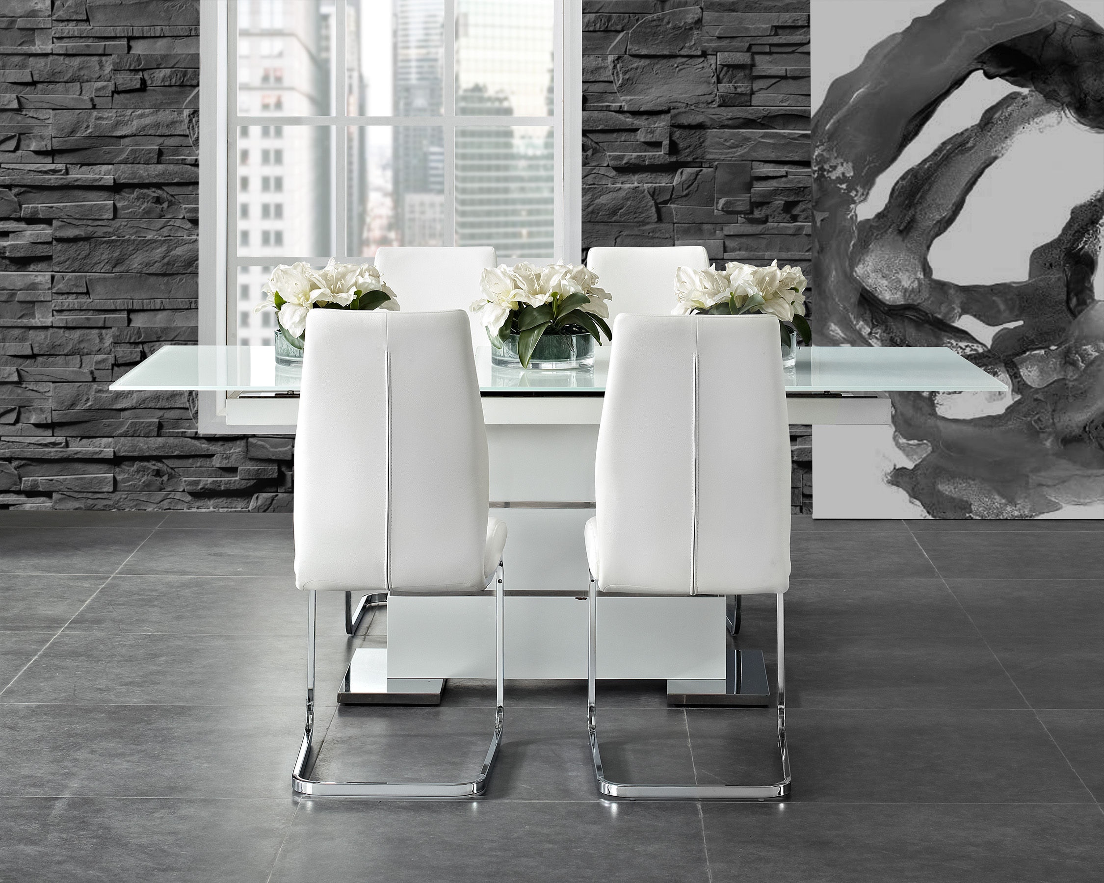  Glassenbury Dining Room Set 