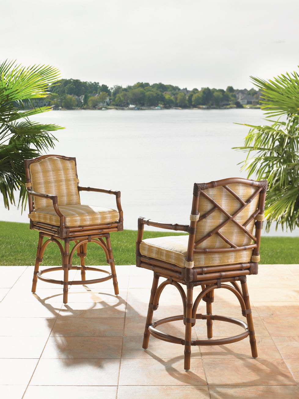 Tommy Bahama Outdoor Living Outdoor/Patio Swivel Counter Stool Shown