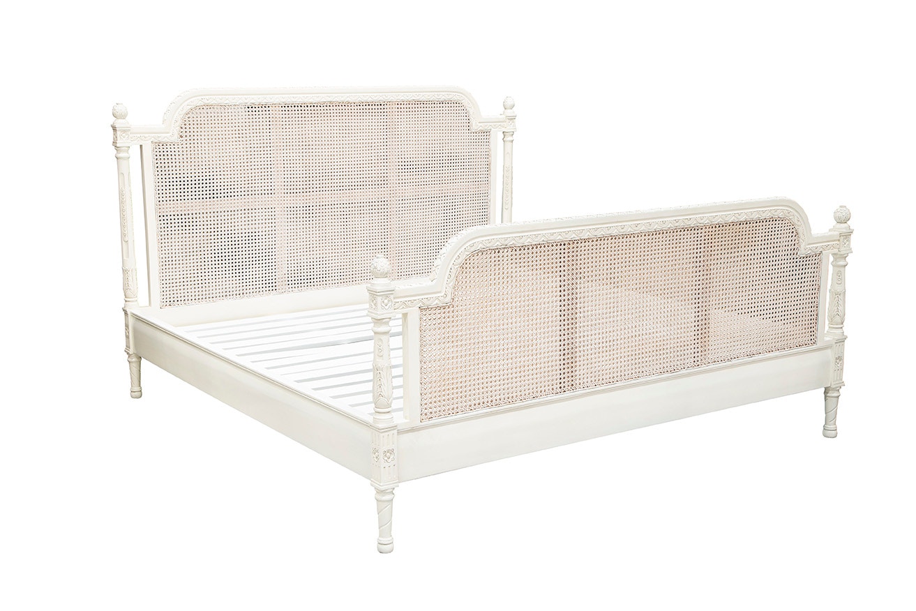 Furniture Classics Louis King Bed 9095LT