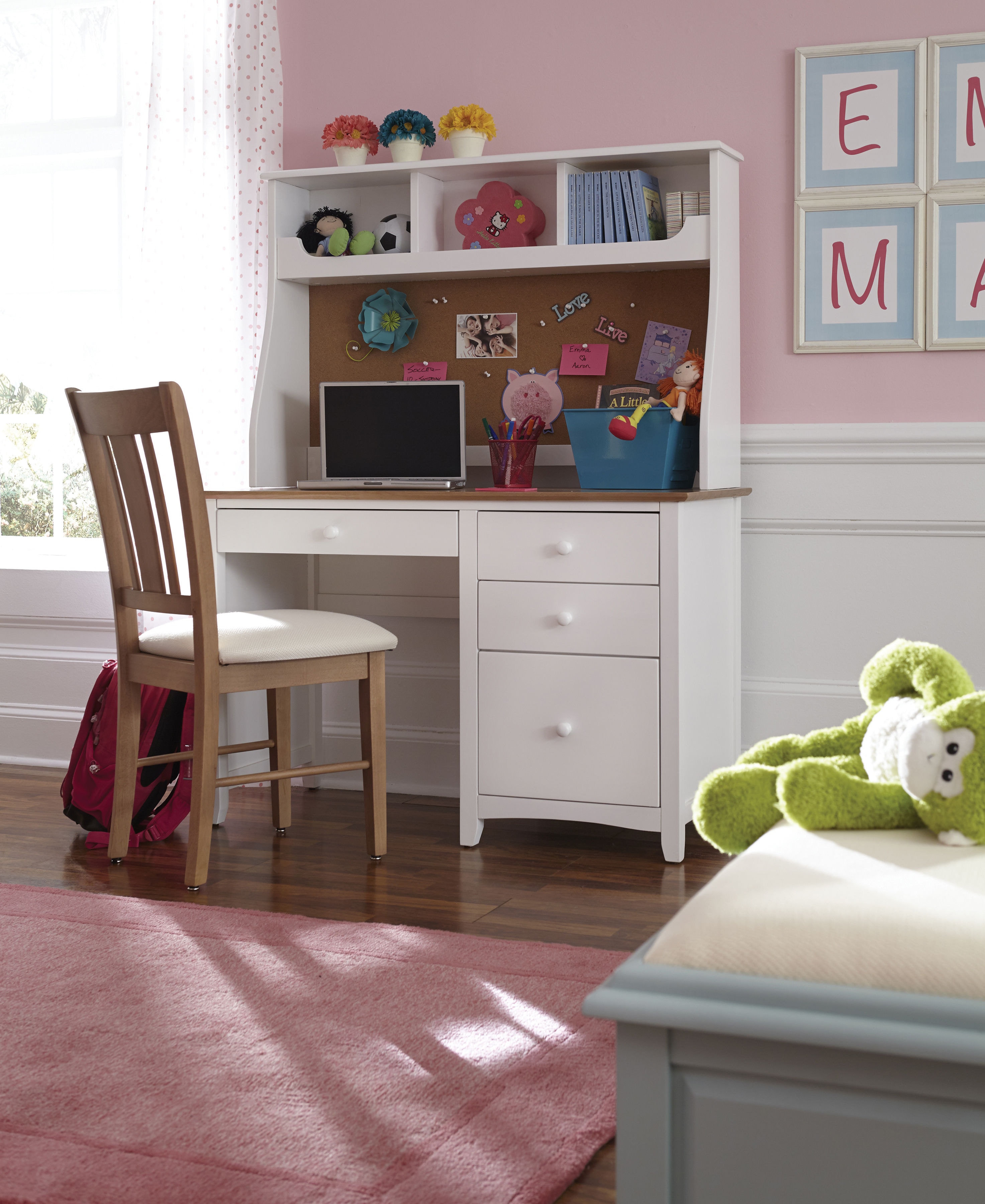 Lancaster Desk by John Thomas