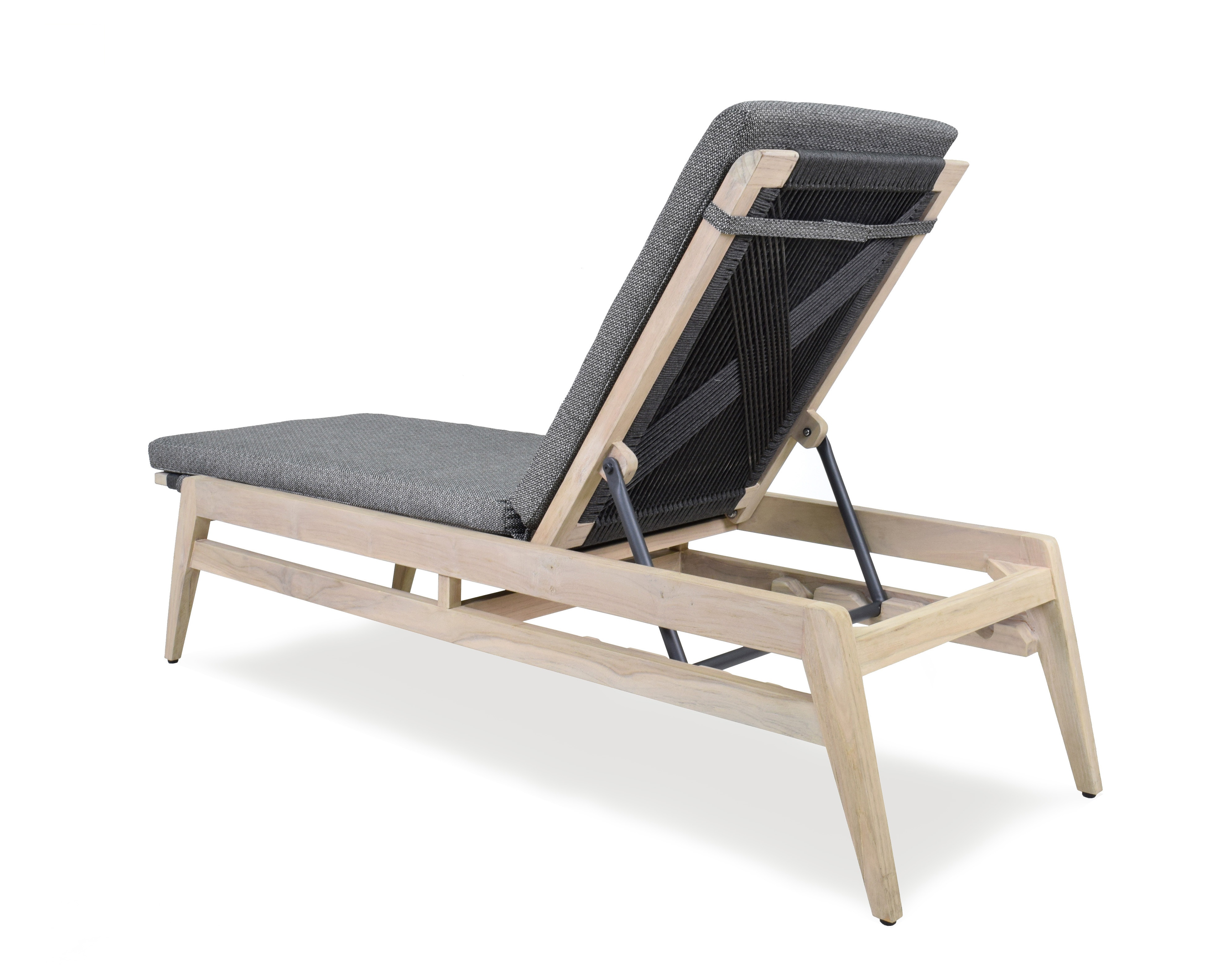 Woodbridge Furniture Outdoor Furniture Bellevue Teak Chaise O70336