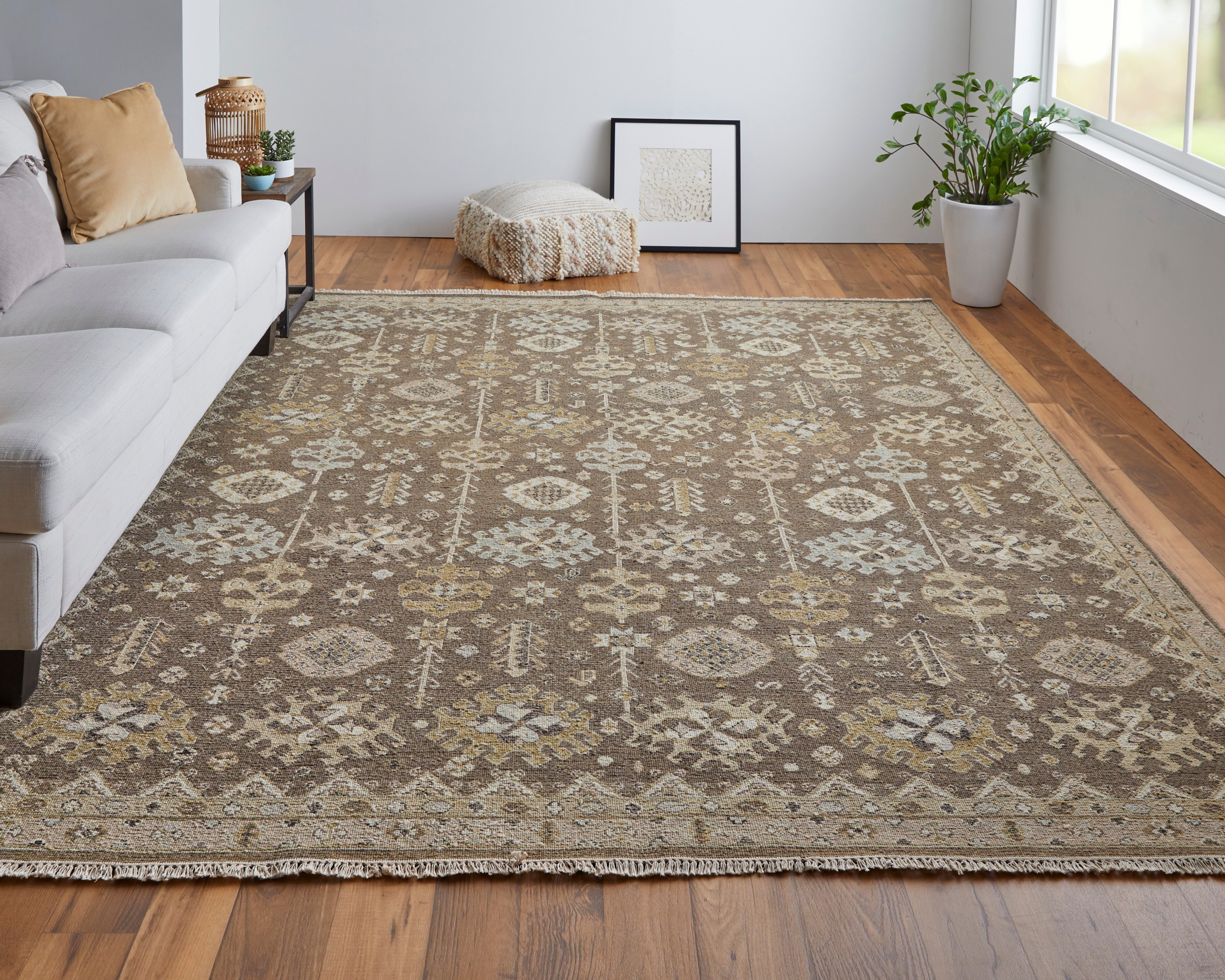 Corbitt Traditional Oriental, Brown/Ivory, 5'-6