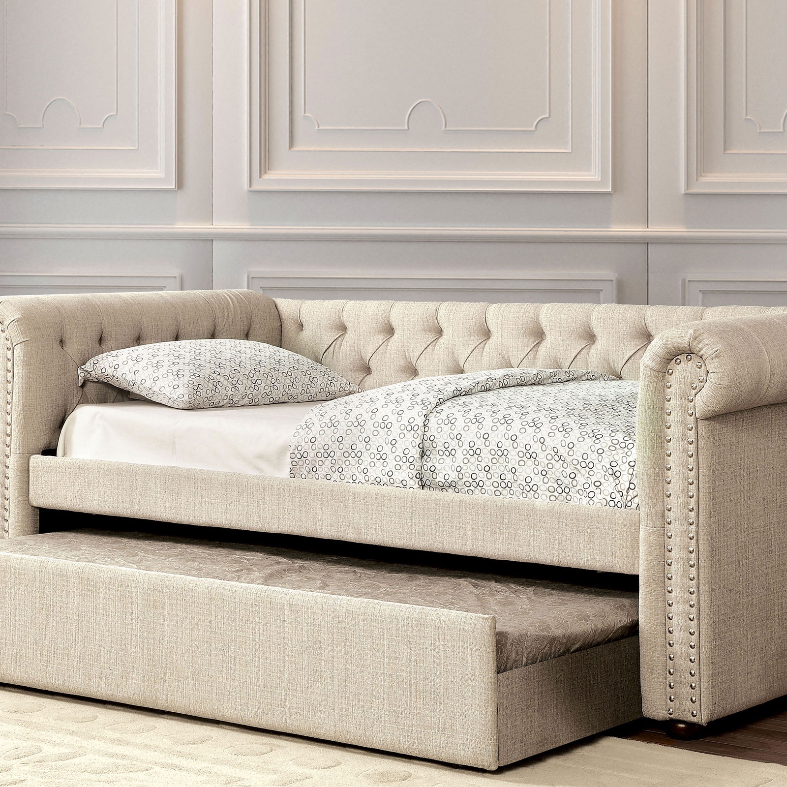 Queen daybed with on sale queen trundle