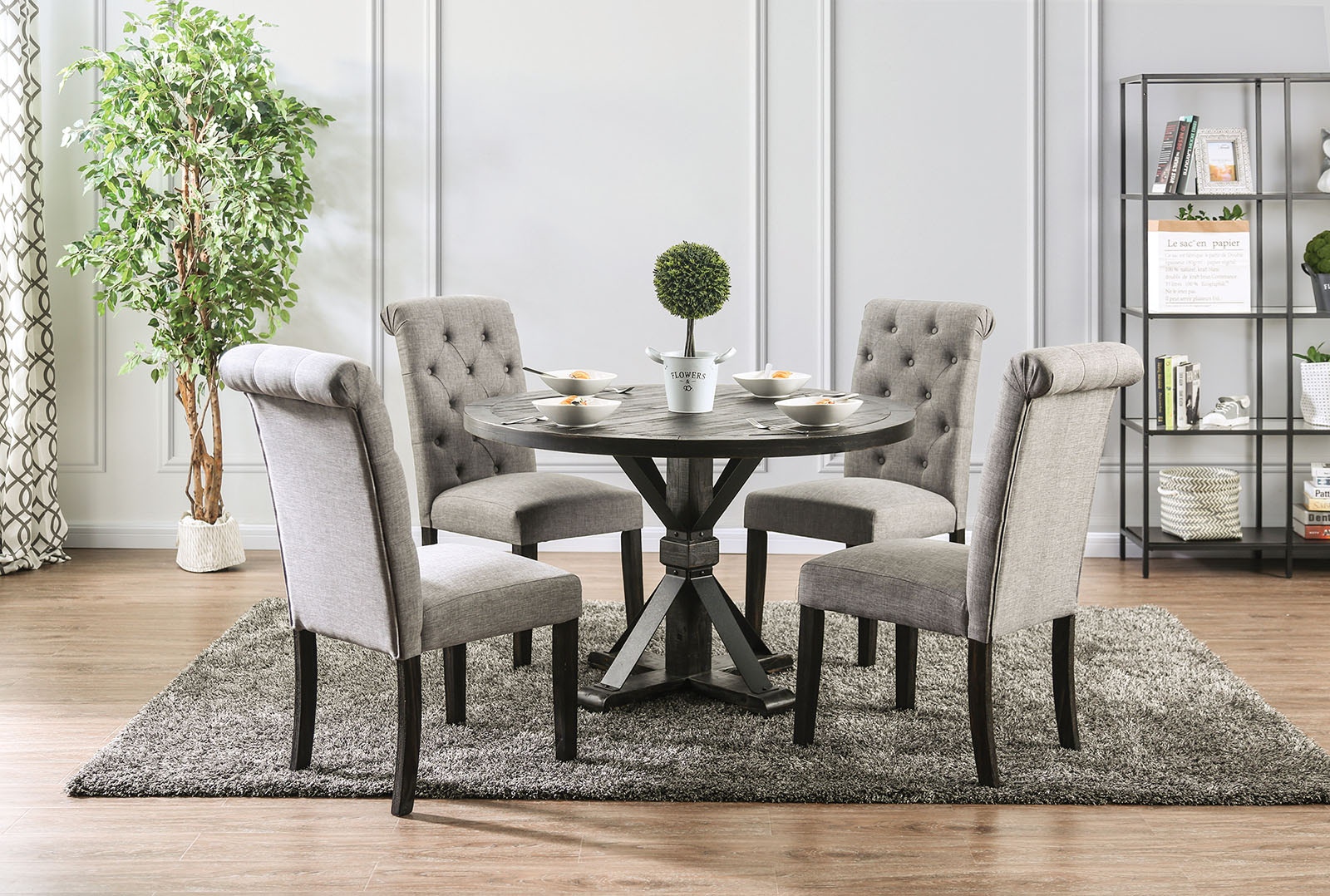 Leons on sale dinette sets