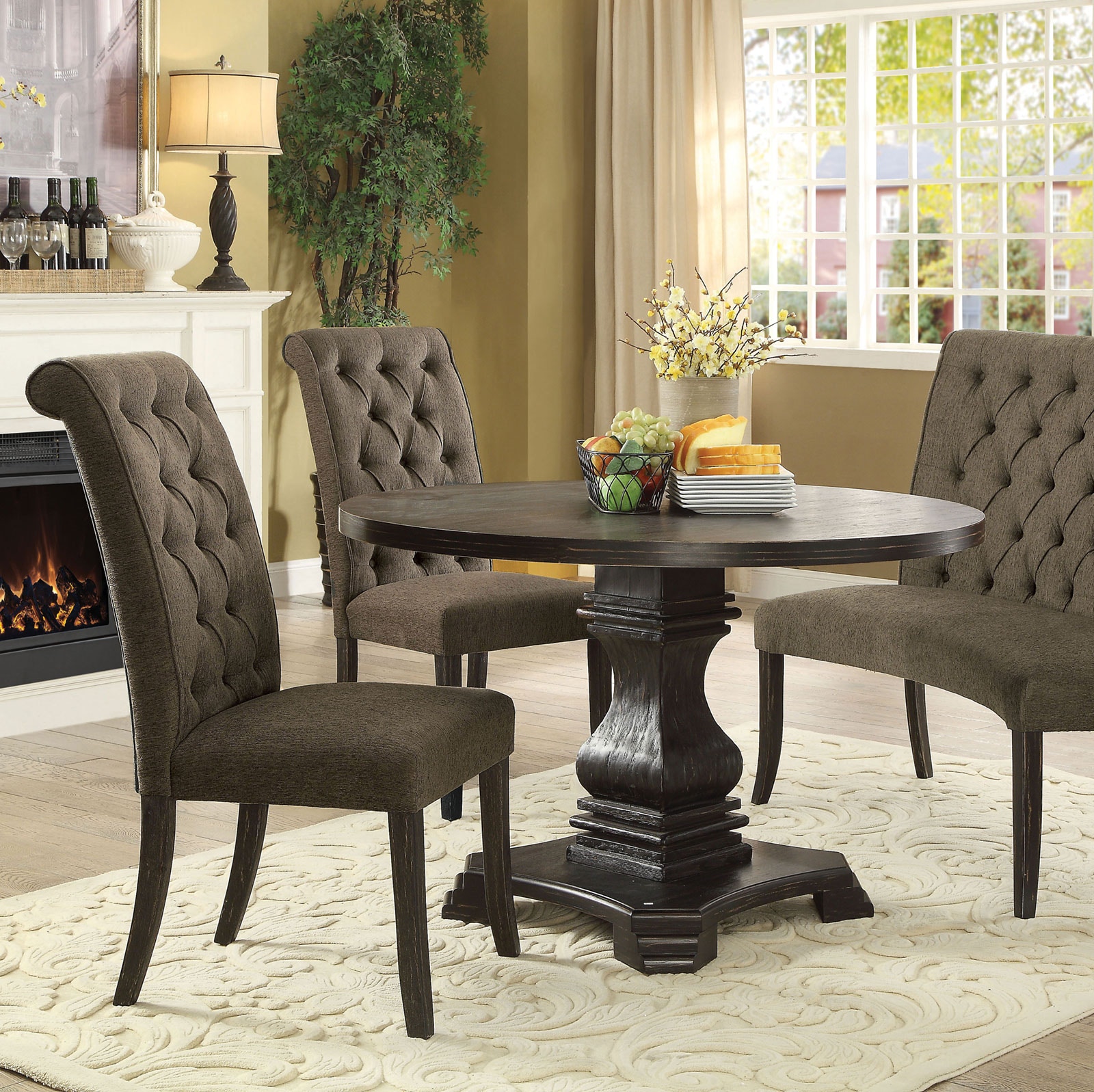 4 seat round dining table set