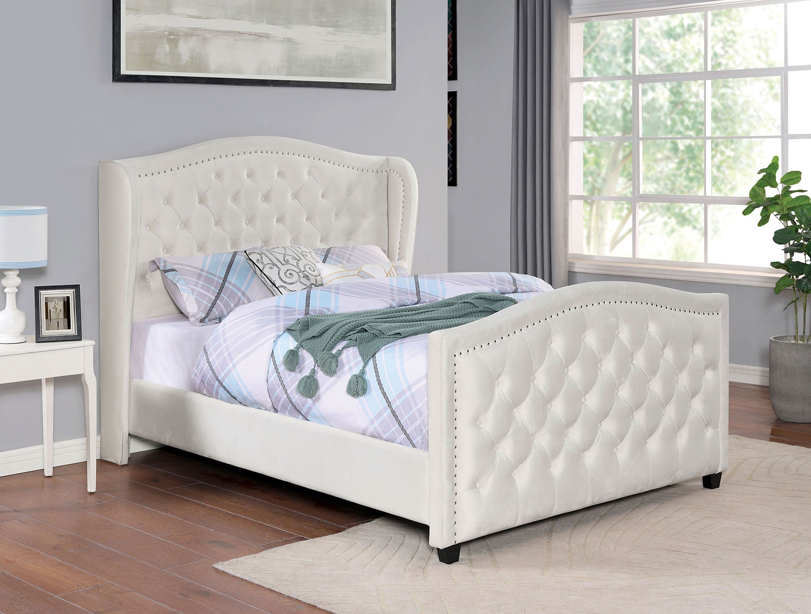 CM7454IV-Q-BED