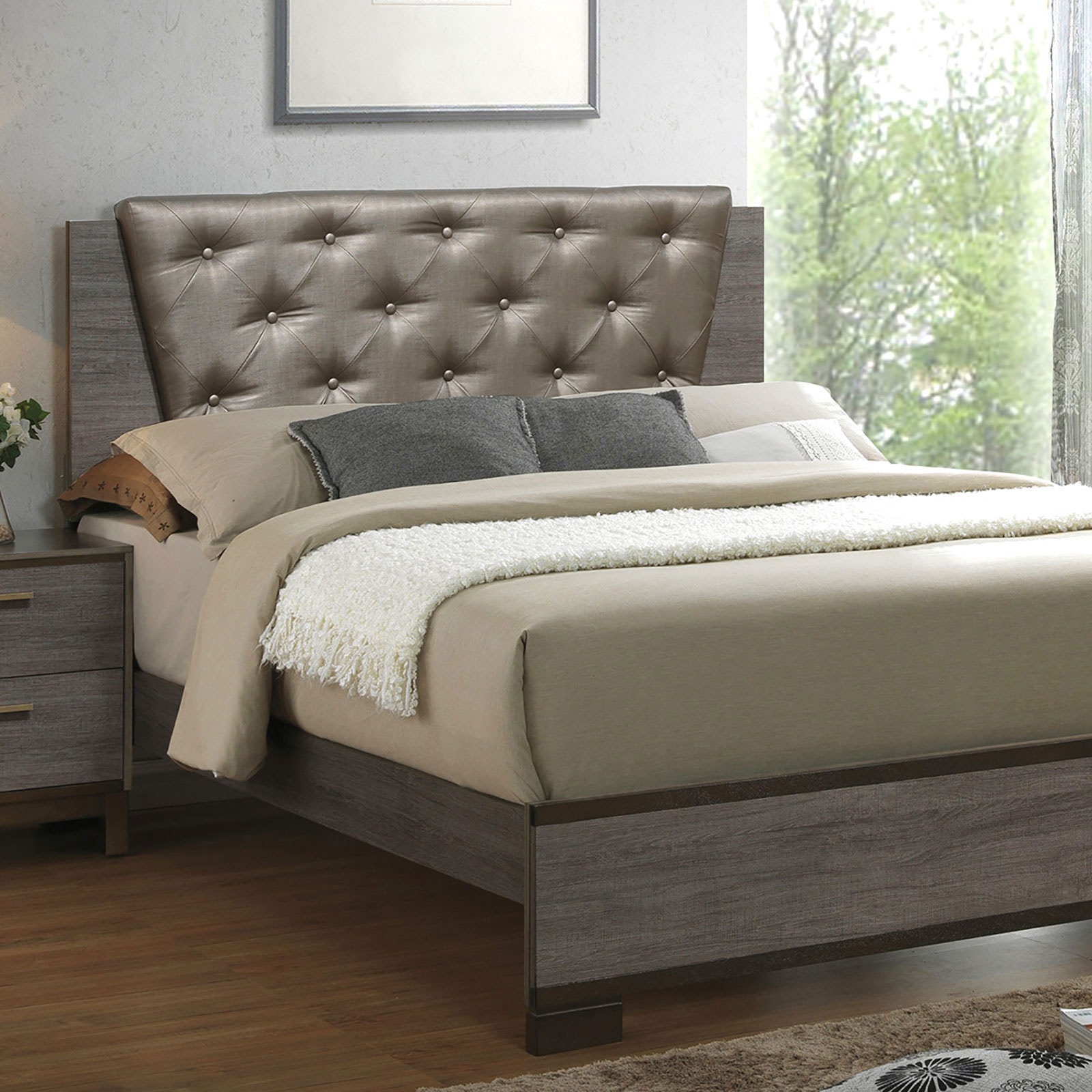 Furniture of America 4 Pc. Queen Bedroom Set CM7867Q-4PC