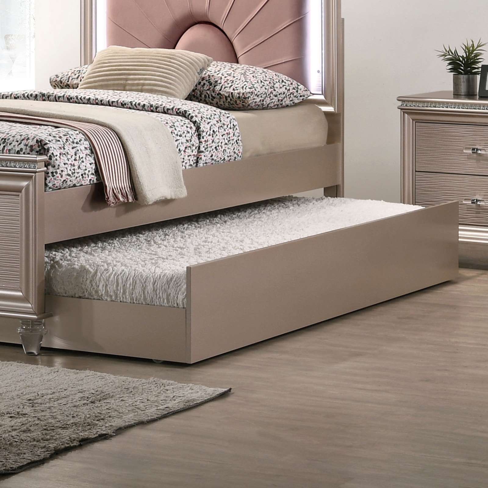 Furniture of America 4 Pc. Full Bedroom Set with Trundle CM7901RG-F-4PC-TR