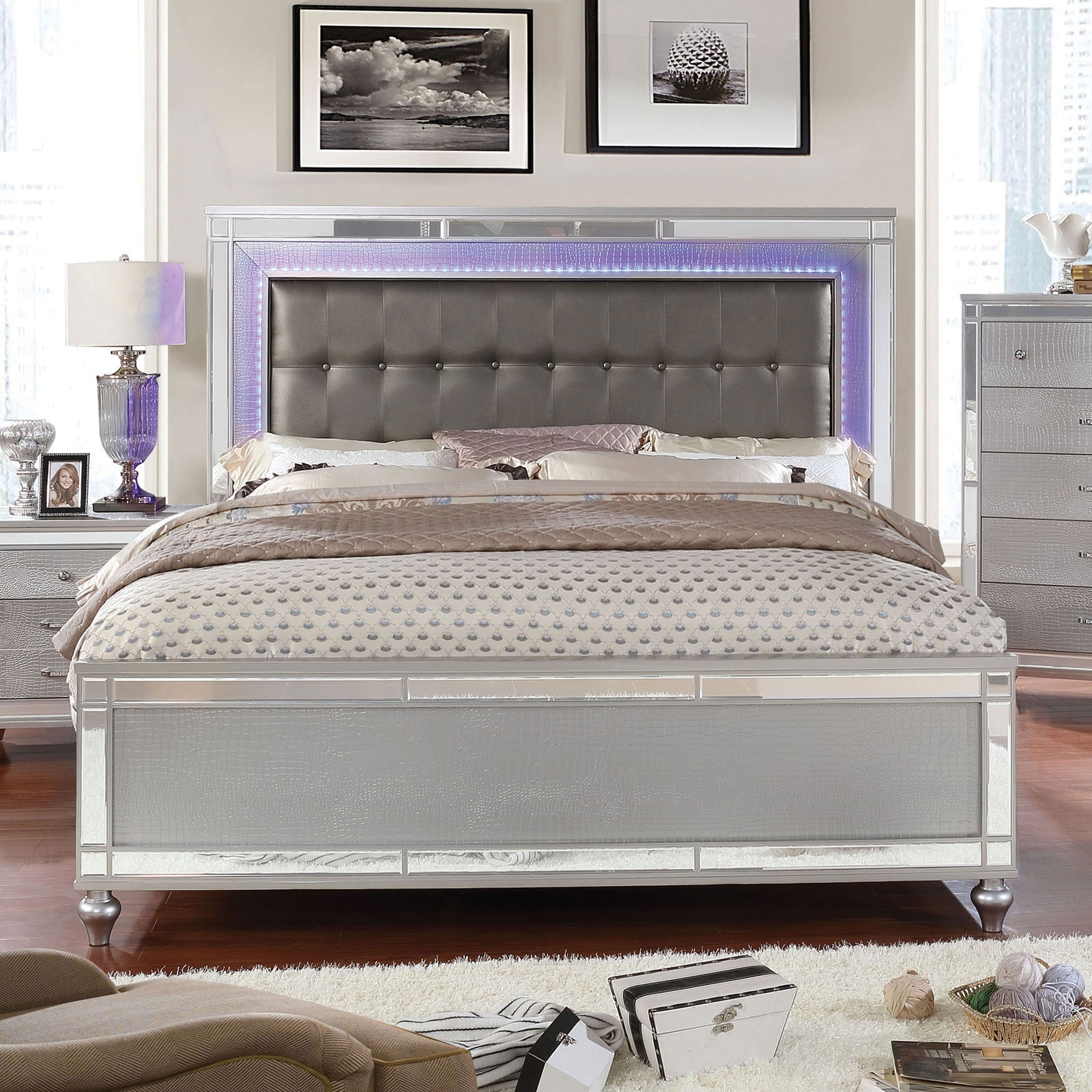 CM7977SV-Q-BED