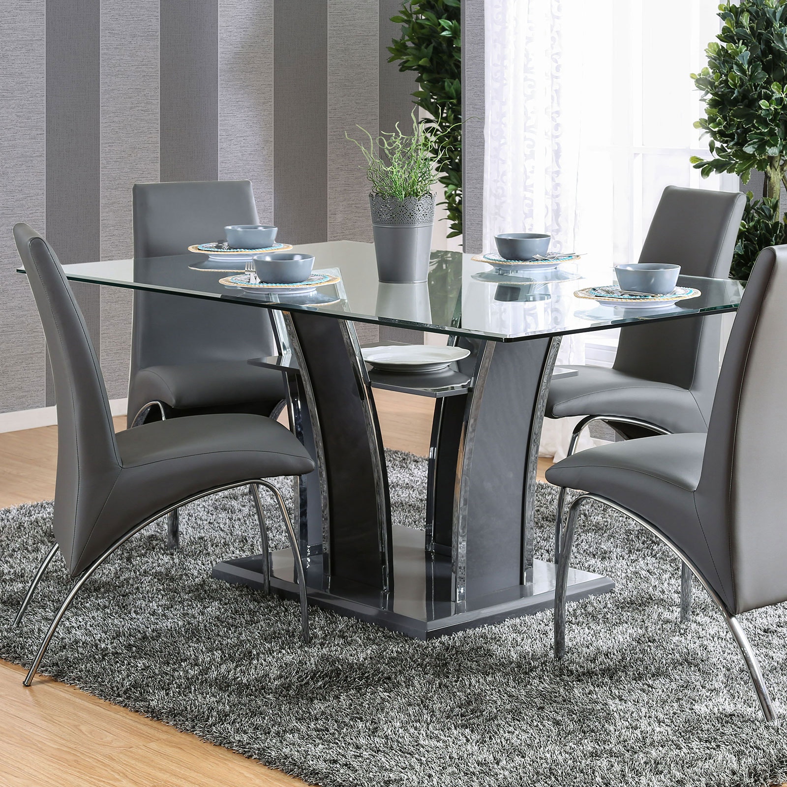 CM8372GY-T-TABLE