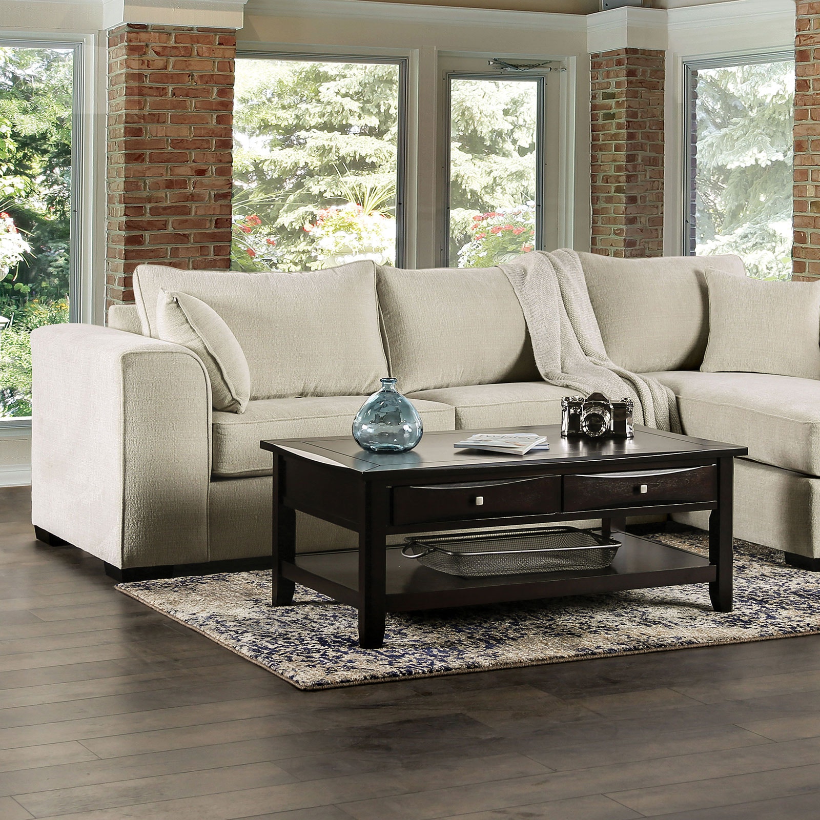  Sectional, Beige 