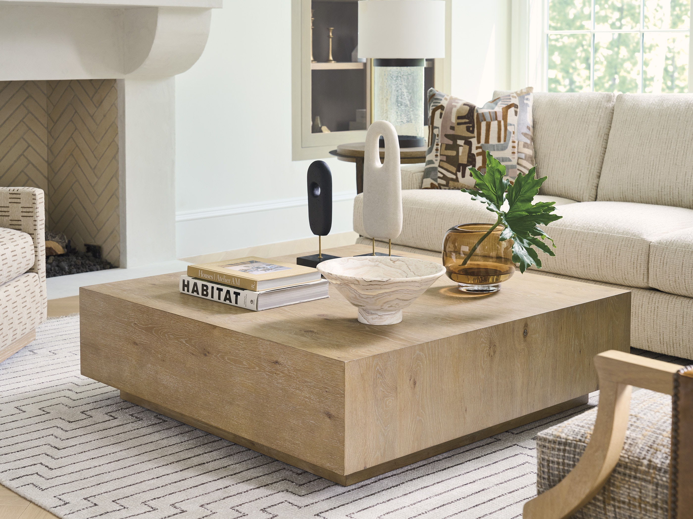 Barclay Butera by Lexington 940-947 Living Room Danielson Square