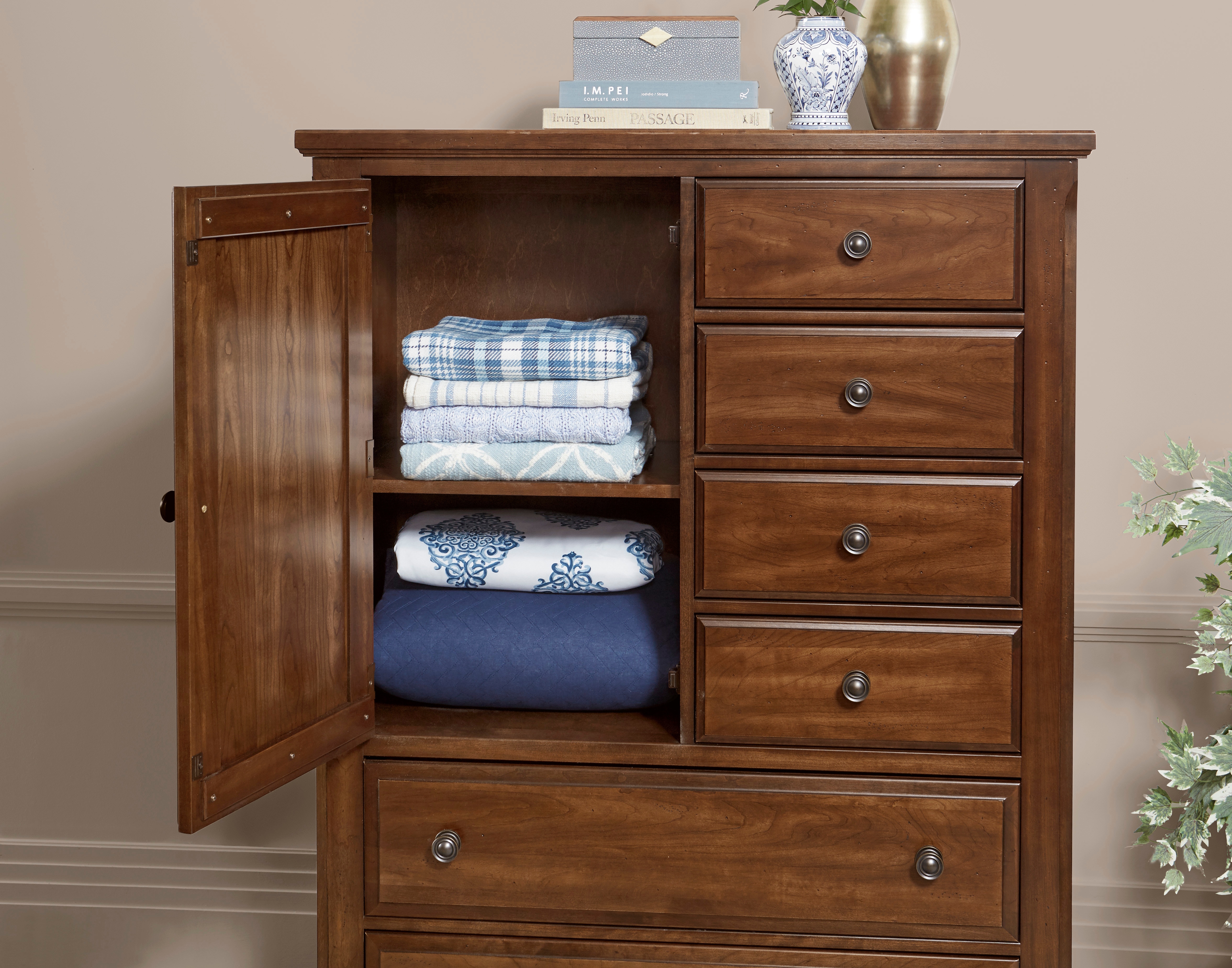 Artisan & Post By Vaughan-Bassett Bedroom Door Chest - 6 Drwr/1 Door ...