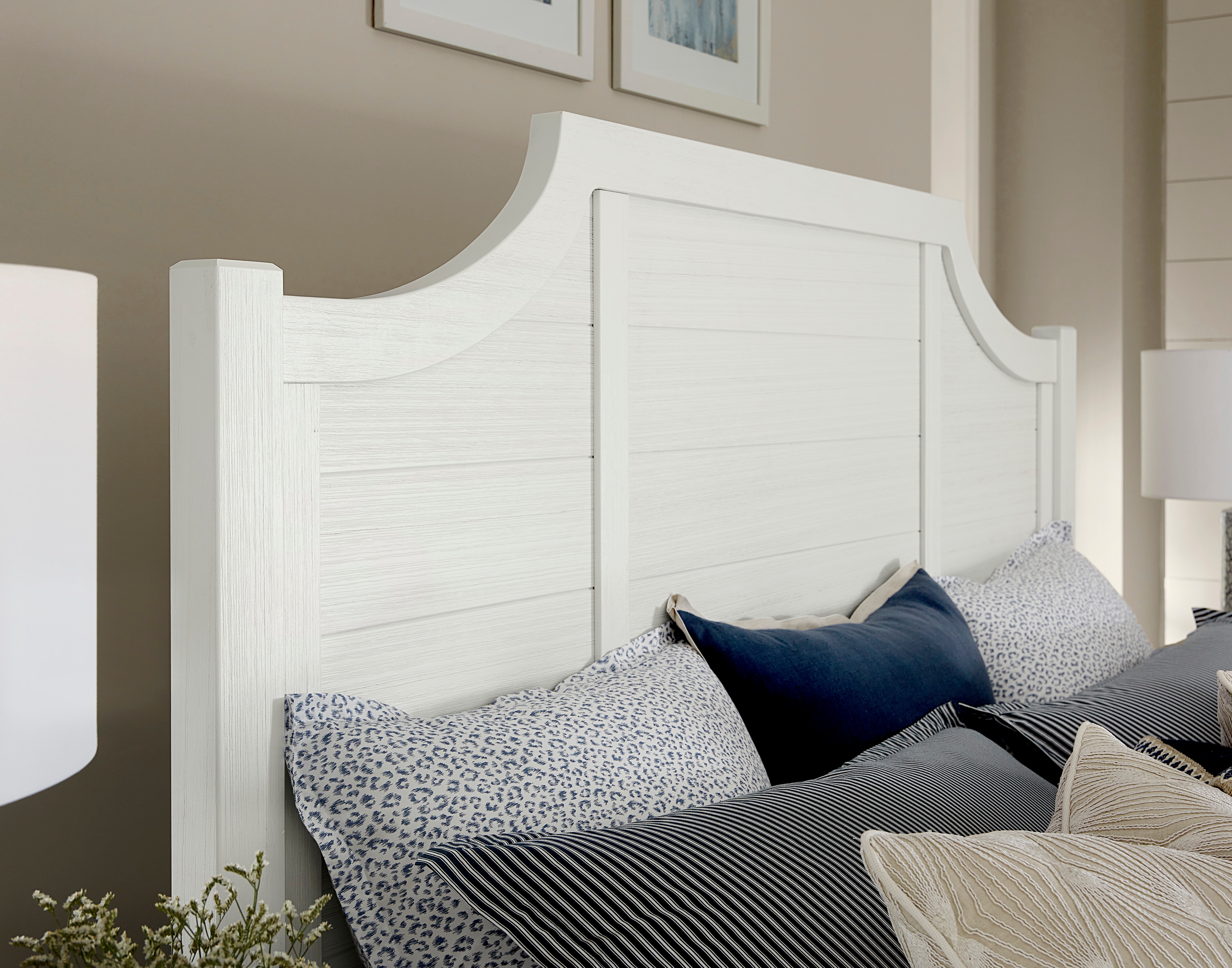 Artisan & Post by VaughanBassett Maple Road Scalloped Headboard 5/0