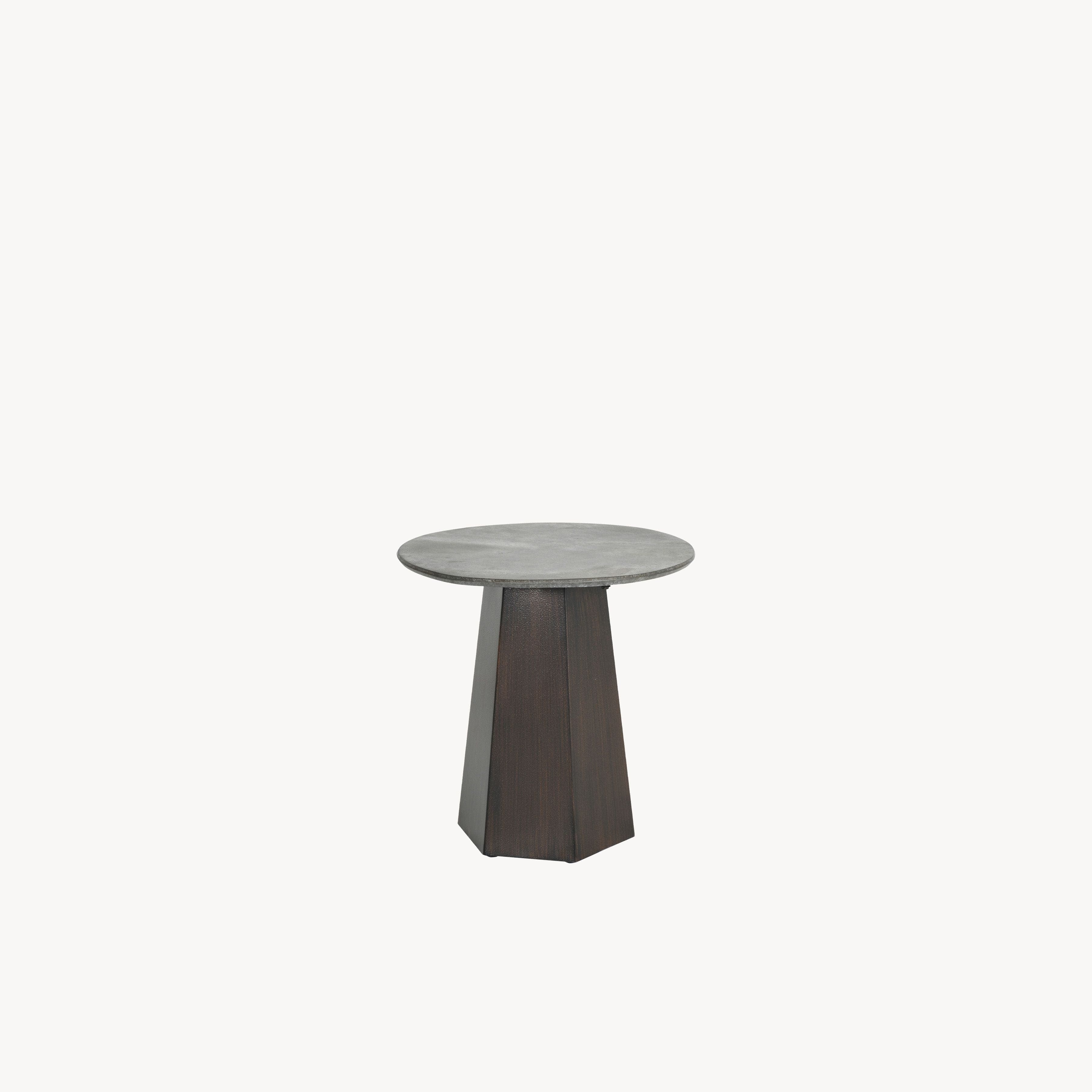  Nicoya 20" Elliptical Occassional Table A5EP20