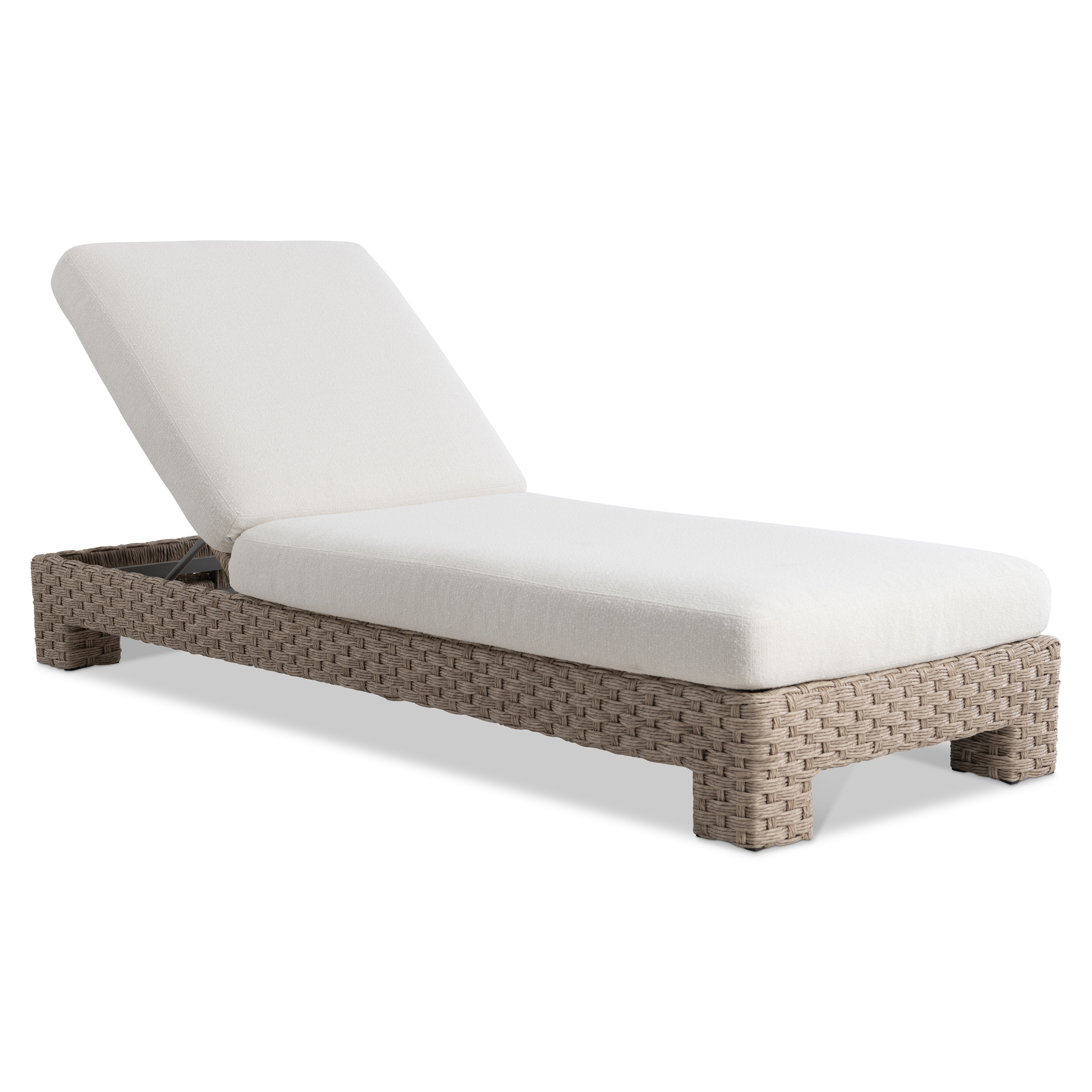 Bernhardt Exteriors Trieste Outdoor Chaise O1419