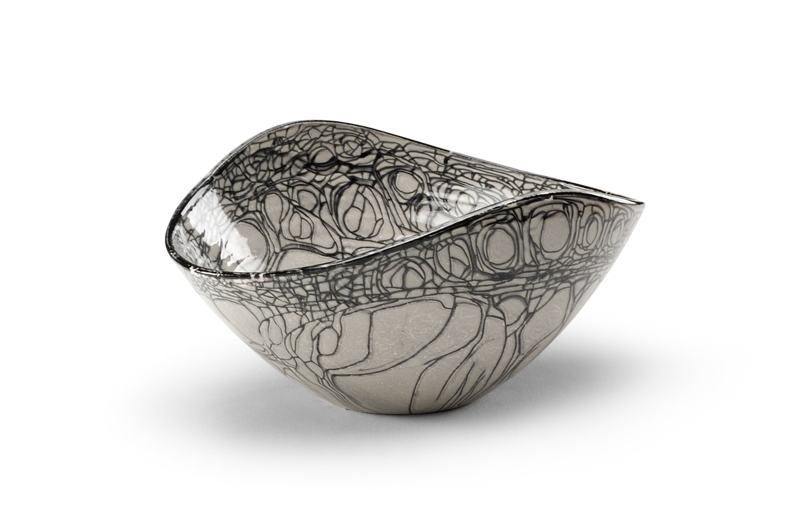 CHELSEA HOUSE Black Oval Centerpiece 381511