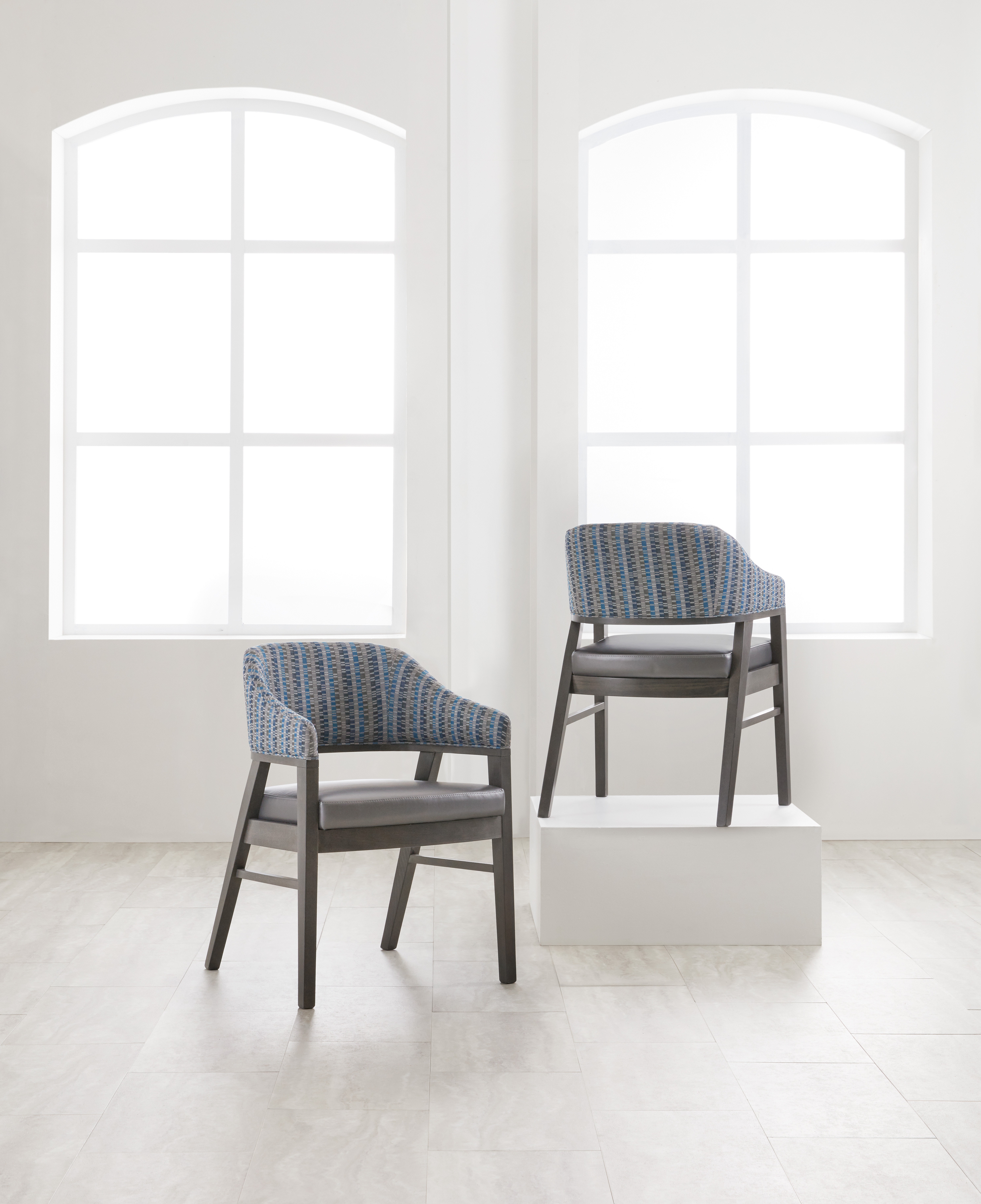 【専用】Den @元アパレル店員様　ハイチェア　手渡し シナノテント】ブランディングチェアACE〈ブラック〉|京都 テント