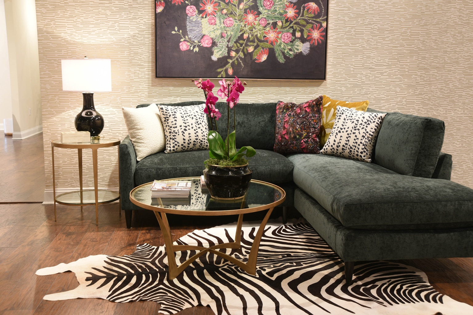 Charleston Living Room Lotus Round Cocktail Table 6315 Gorman's