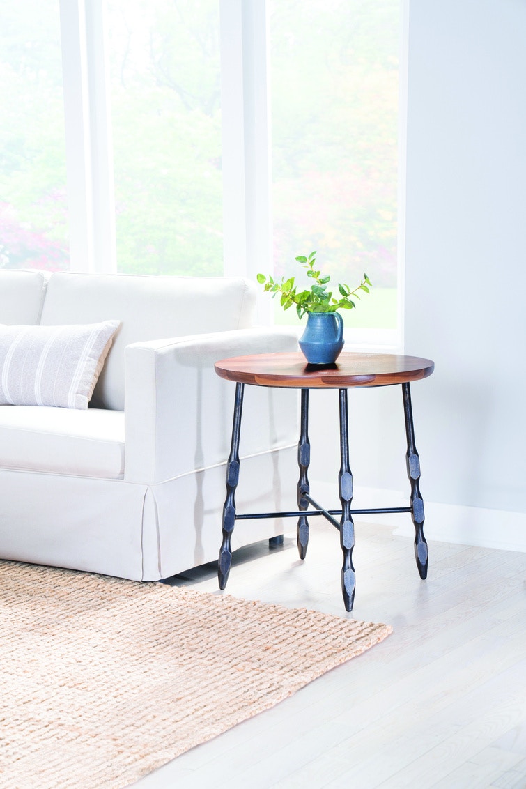 Windsor Round End Table CH7358