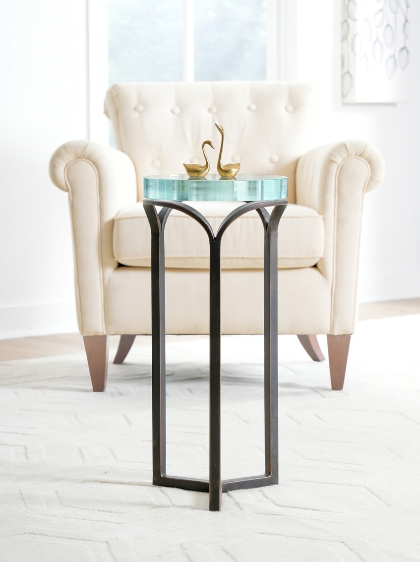 Charleston 7914 Living Room 10" Drink Table