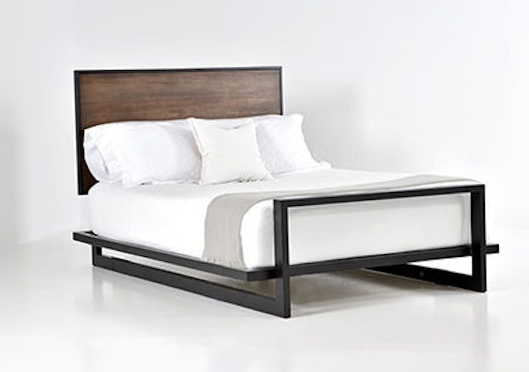 Charleston Forge CFG Wilkes Queen Bed 9140