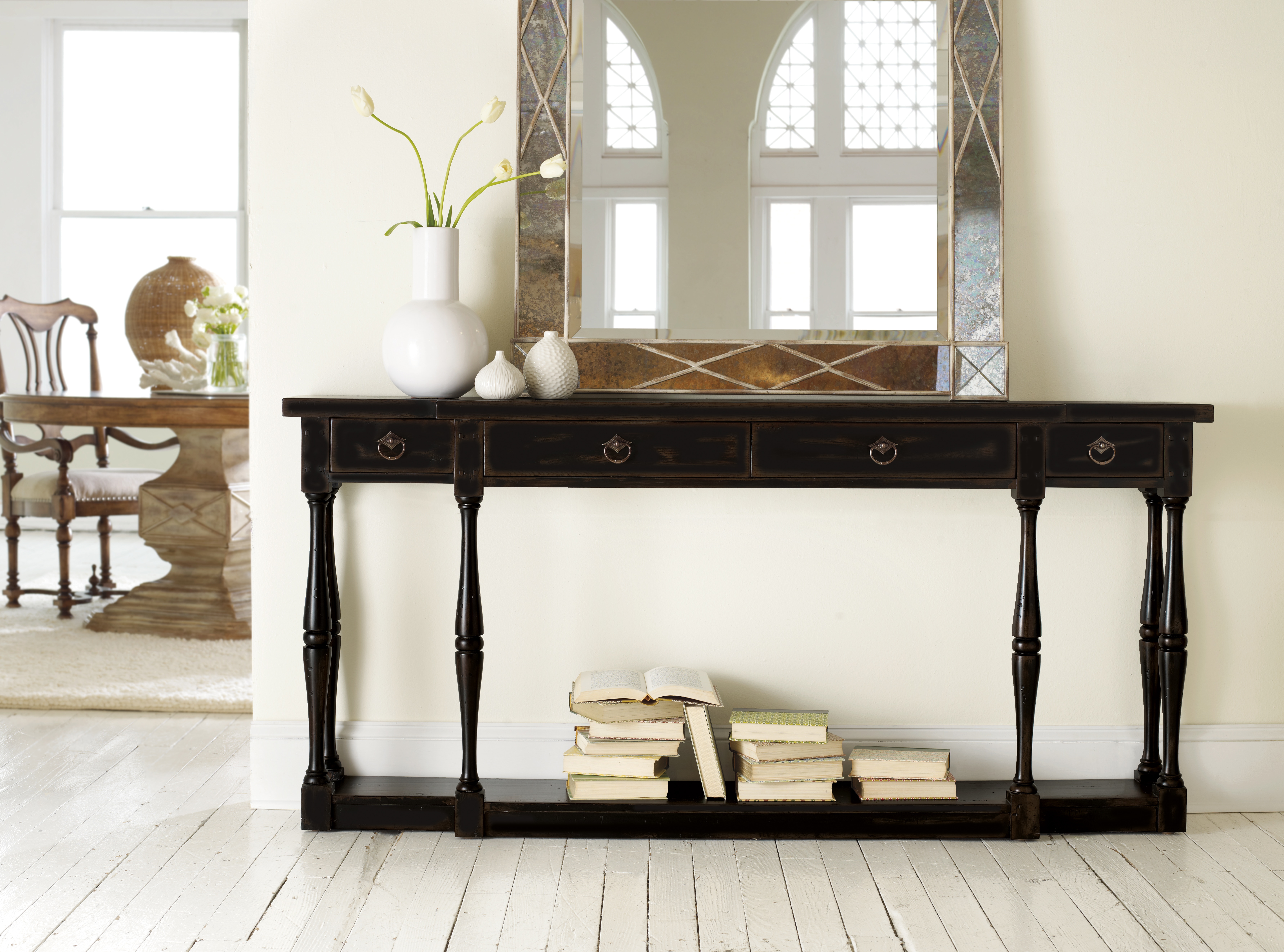 Hooker Furniture Living Room Sanctuary Thin Console
