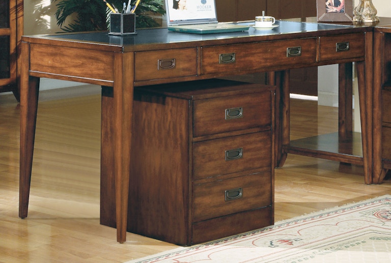 Hooker Furniture Danforth Executive Leg Desk 388-10-458