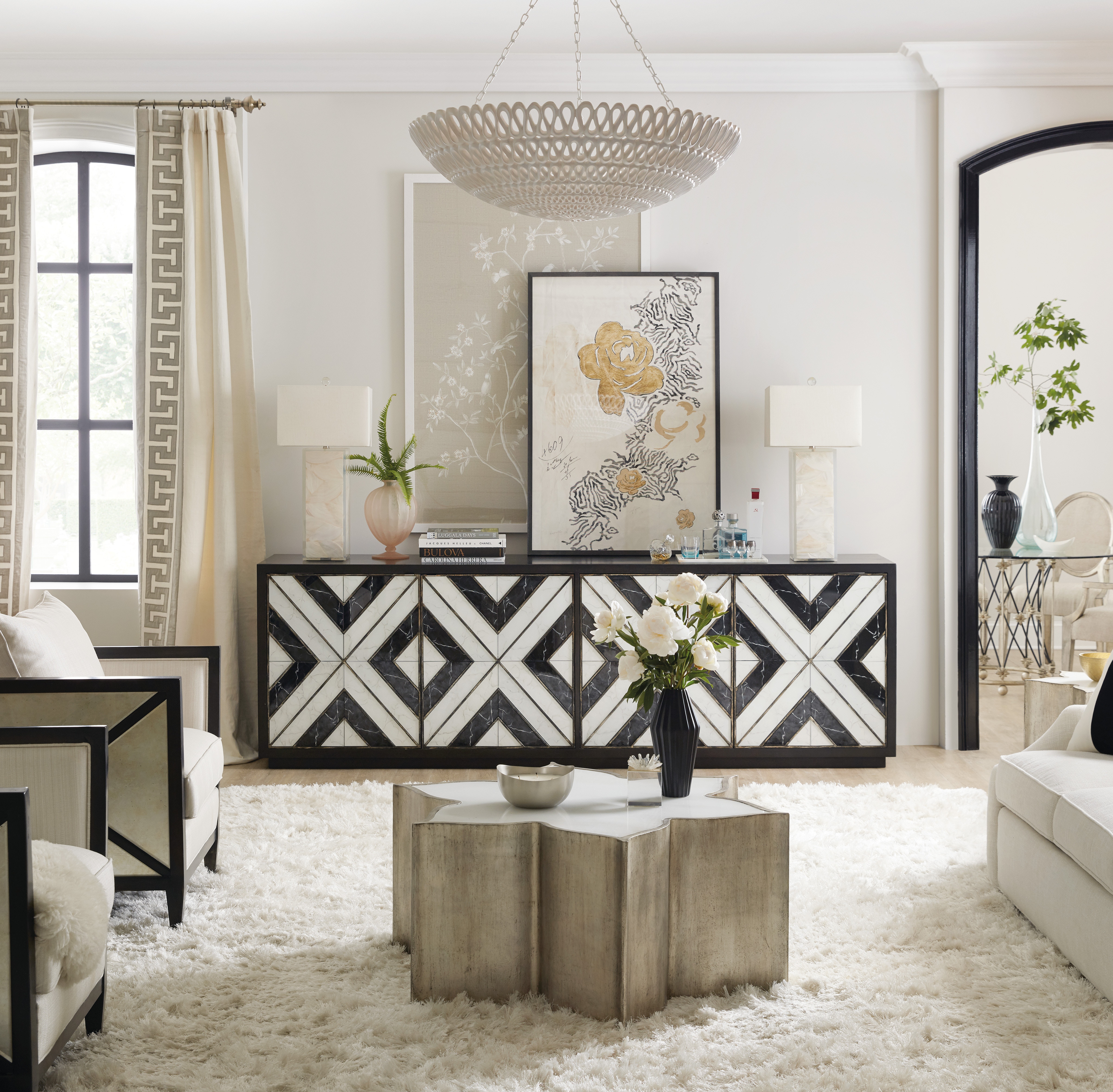 Hooker Furniture 5875-80210-95 Living Room Sanctuary C Est