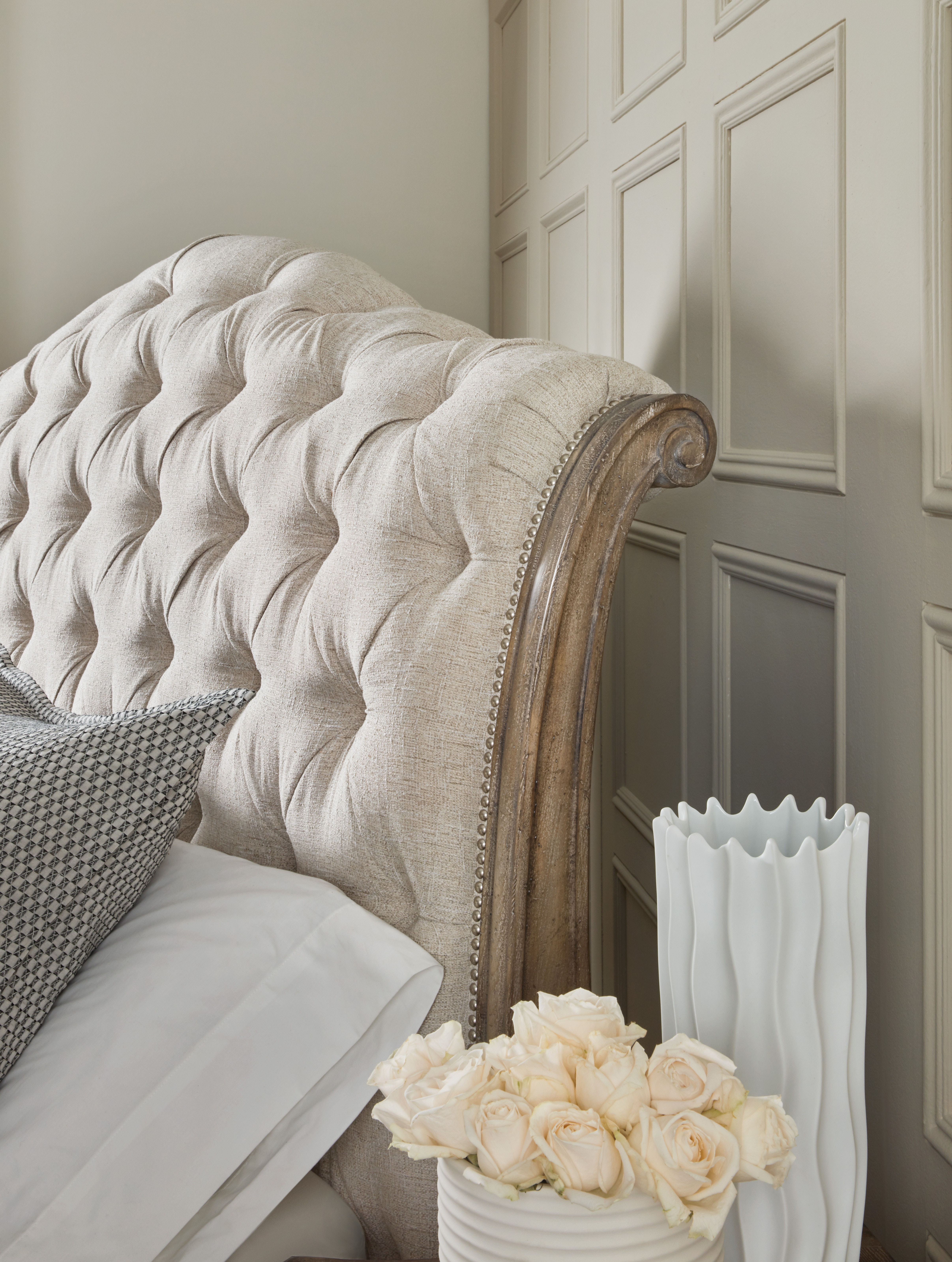 California king on sale tufted headboard