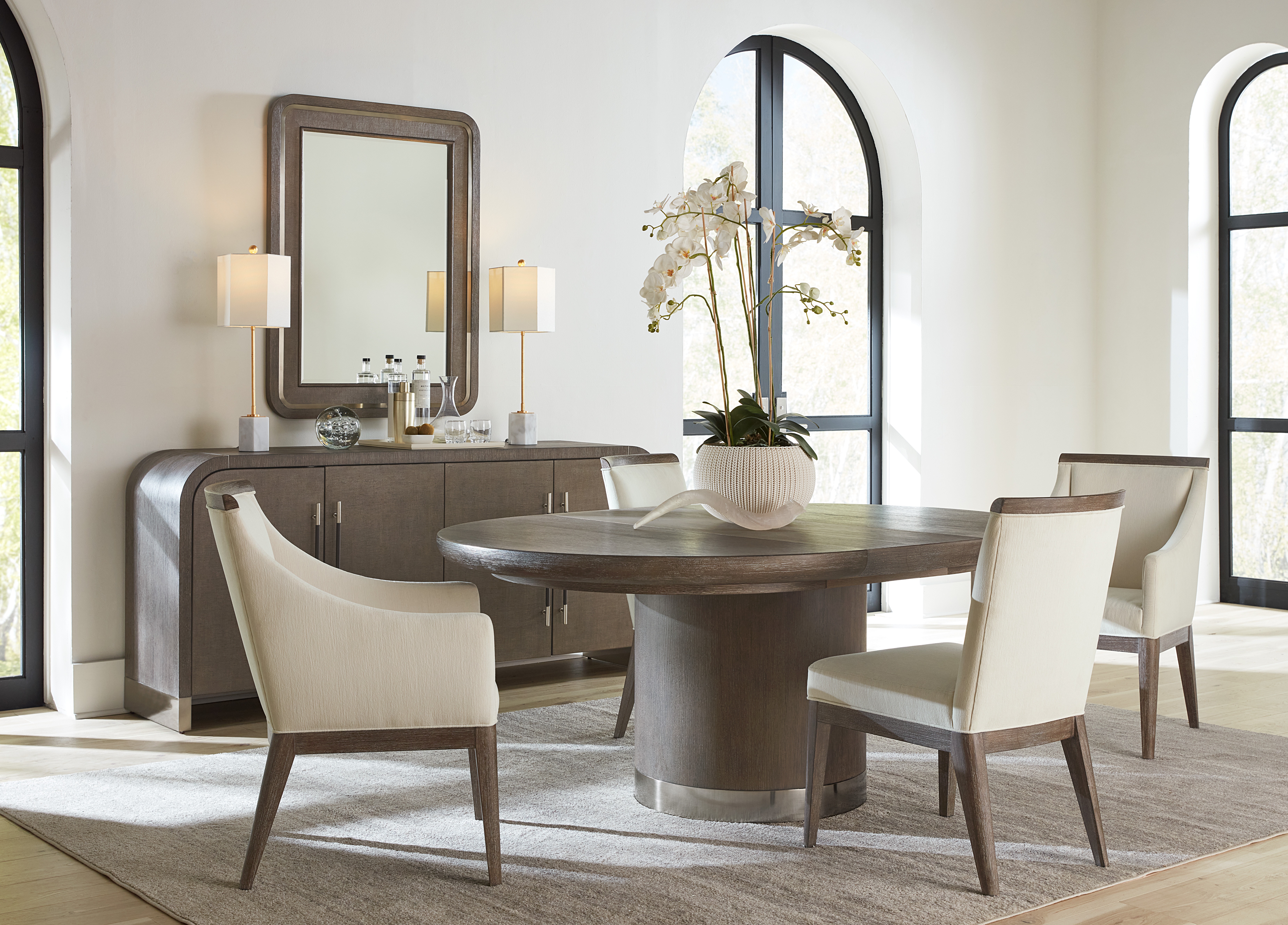 Hooker Furniture Casual Dining Modern Mood Round Dining Table w/1-18in leaf  6850-75201-89
