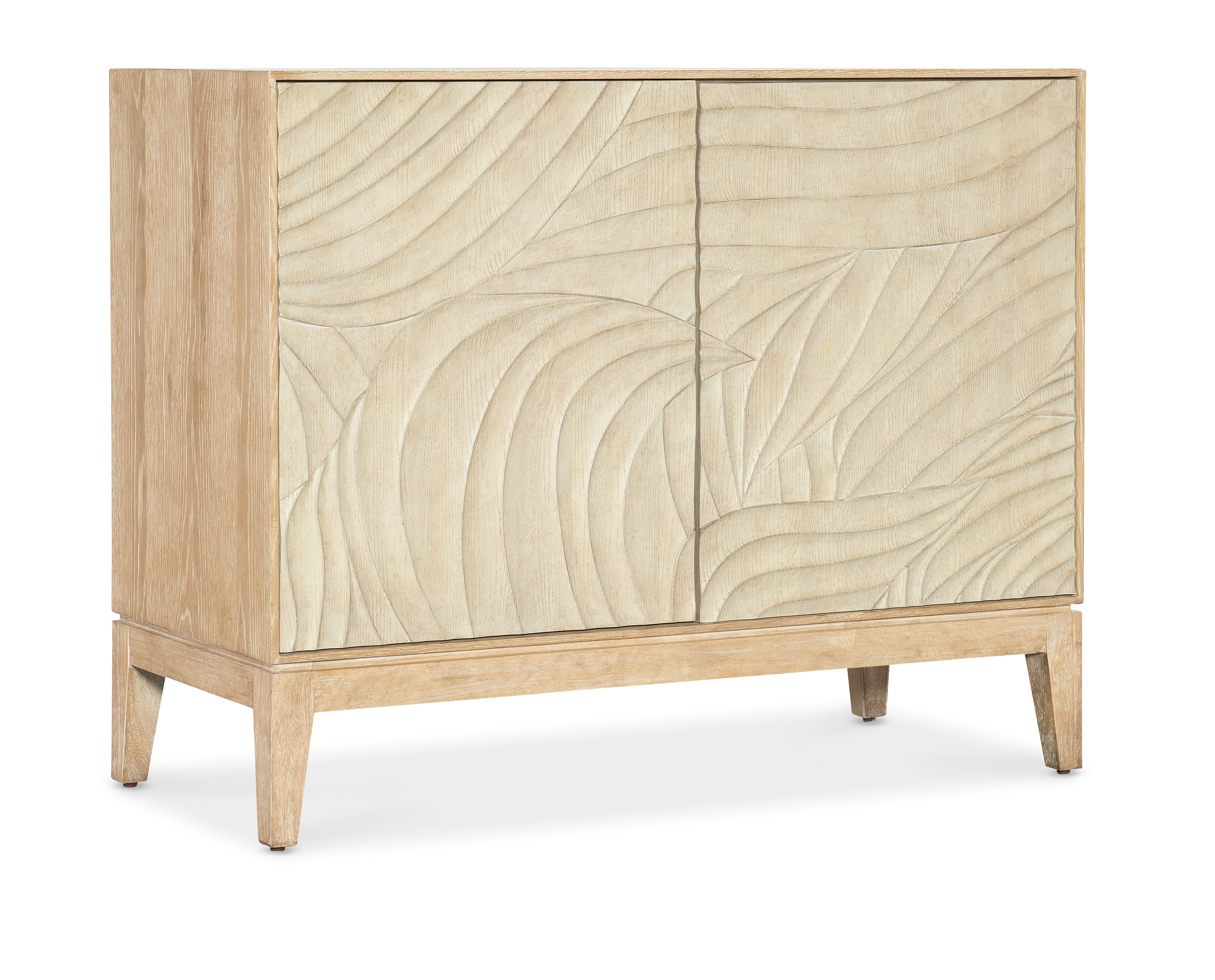 Hooker Furniture Bedroom Retreat Carved Nightstand 6950