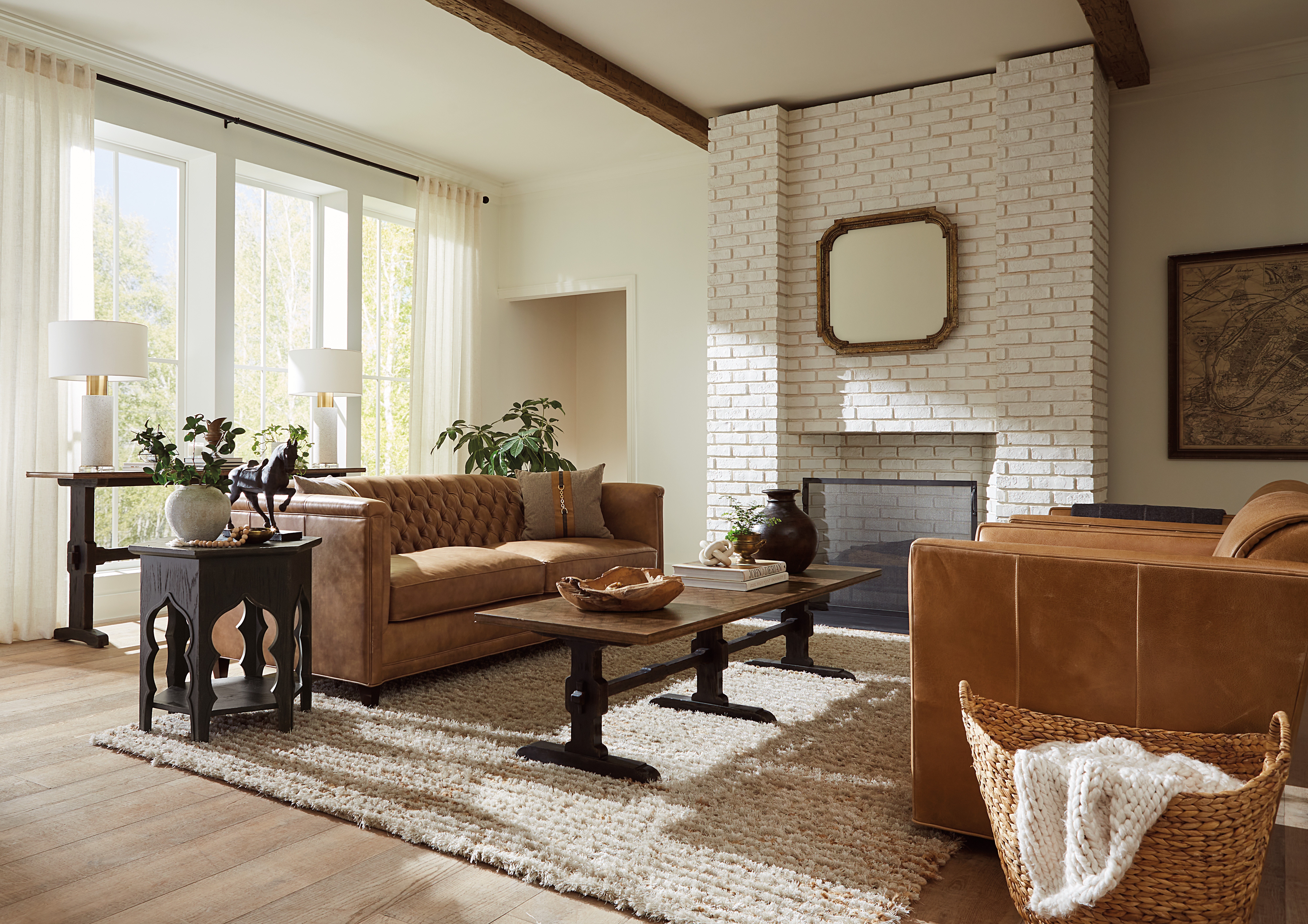Hooker Furniture Living Room Americana Hexagon End Table Hooker Furniture Living Room Americana Hexagon End Table
