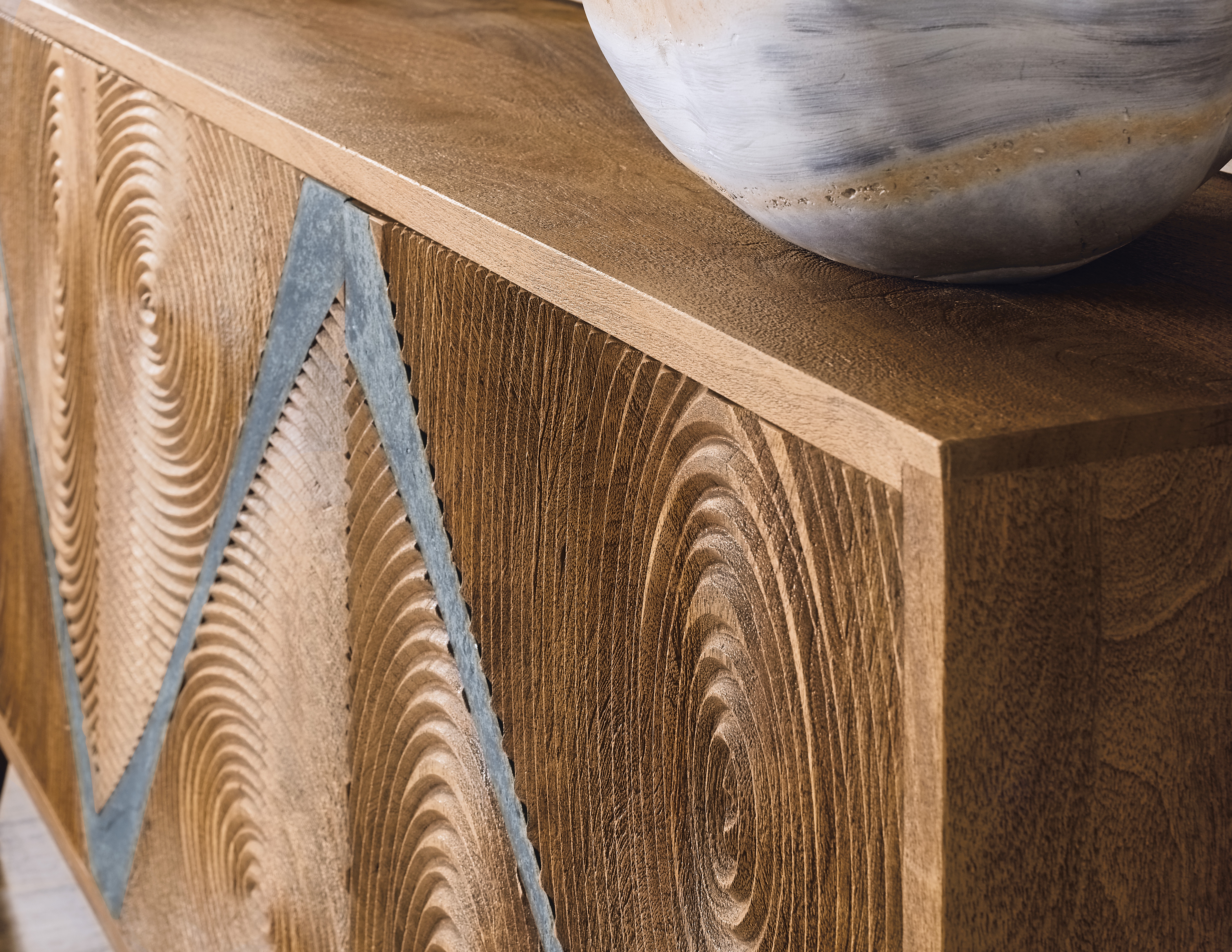 Hooker Furniture Living Room Commerce and Market Vortex Credenza