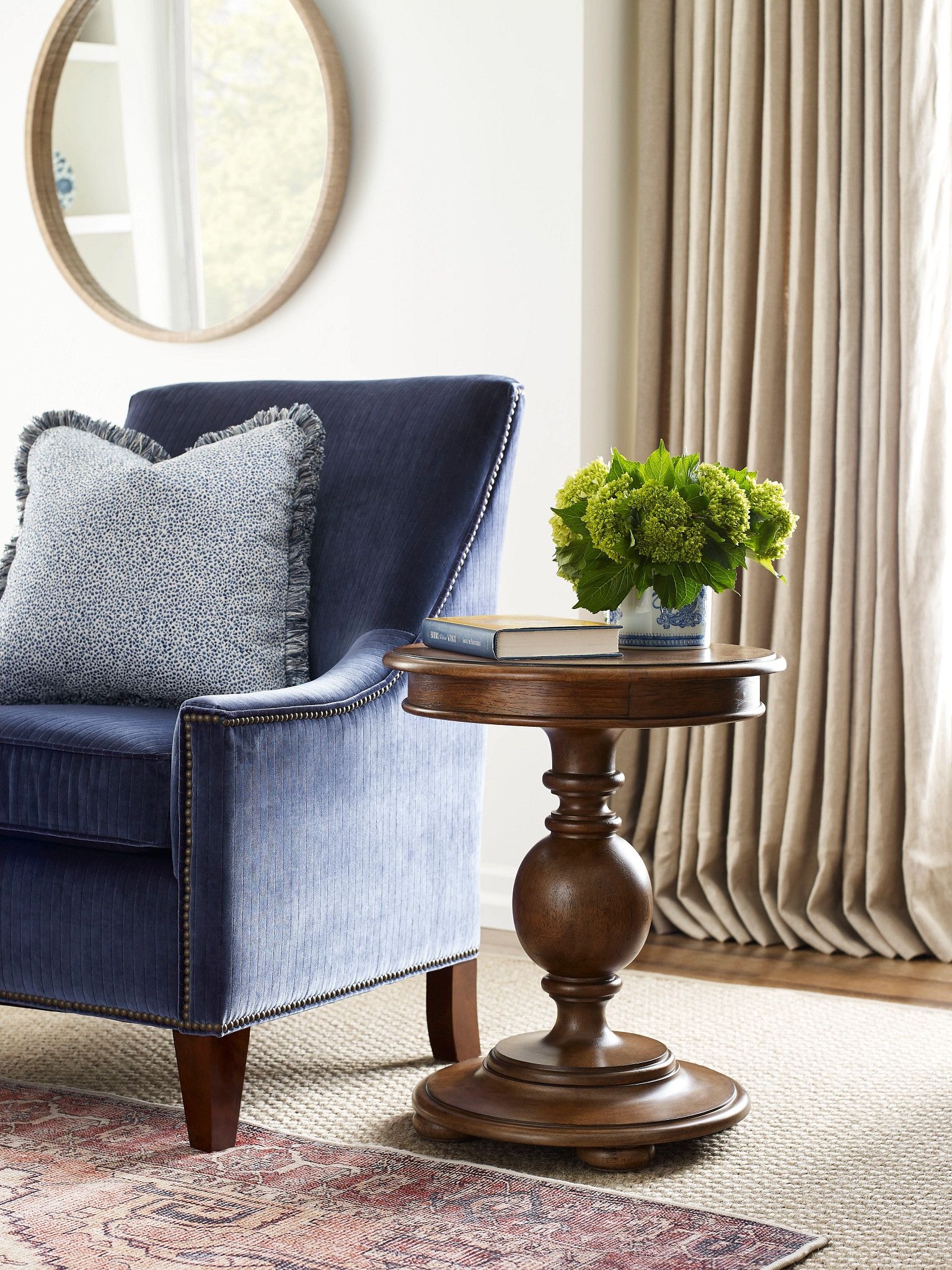 American Drew Living Room Pearson Round End Table 011916 B.F. Myers