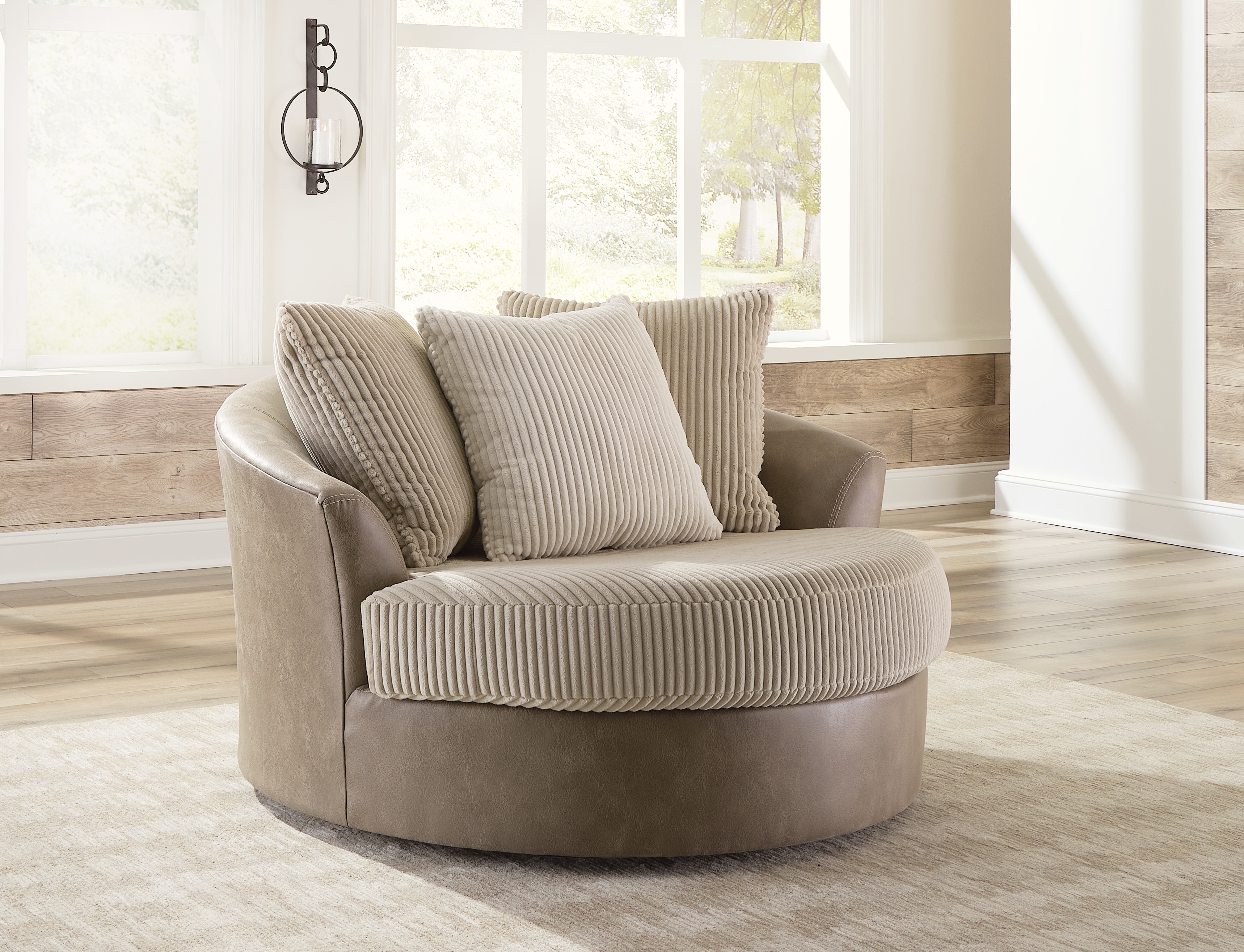 Leons outlet cuddler chair