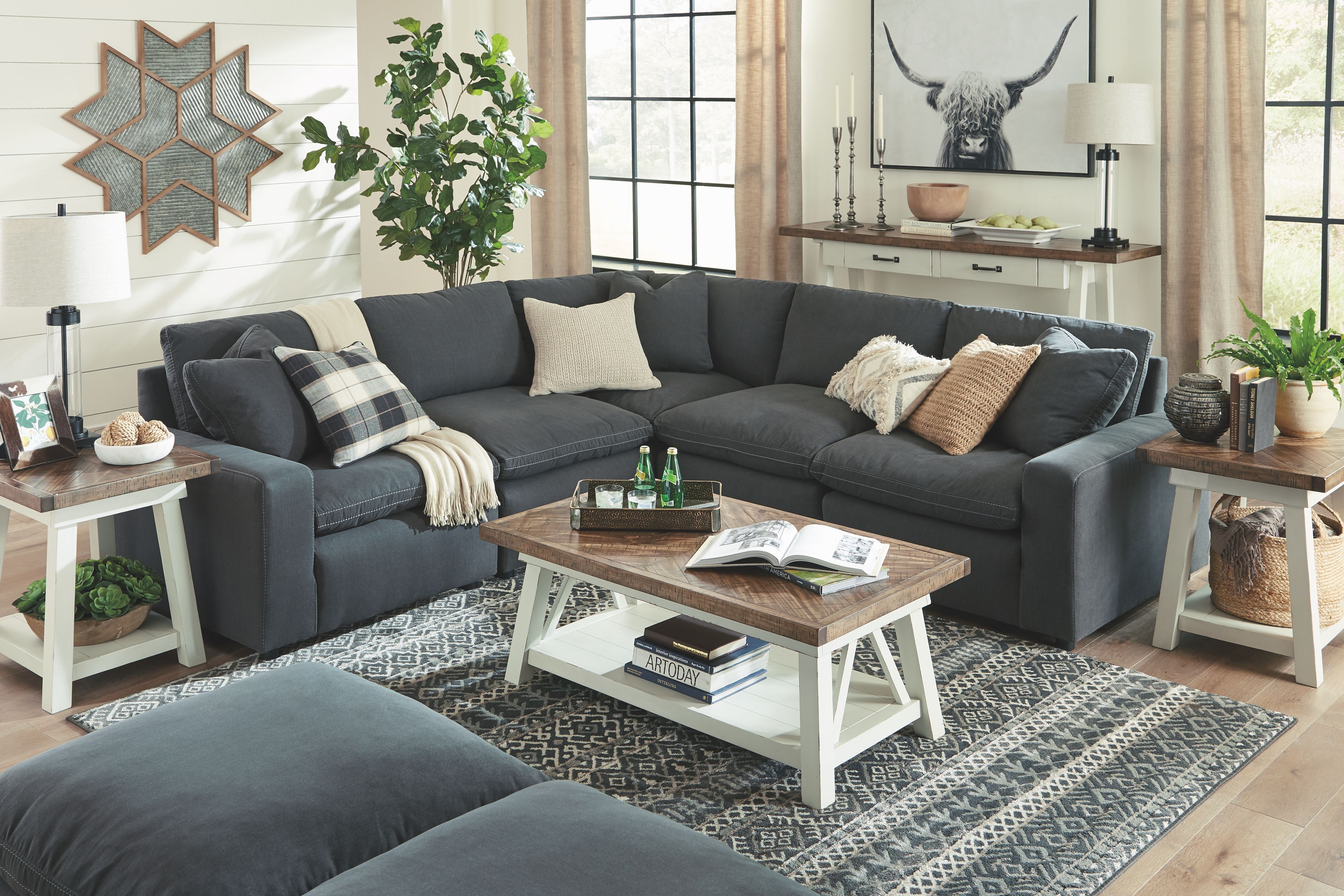 Signature Design by Ashley Living Room Savesto 5-Piece Sectional