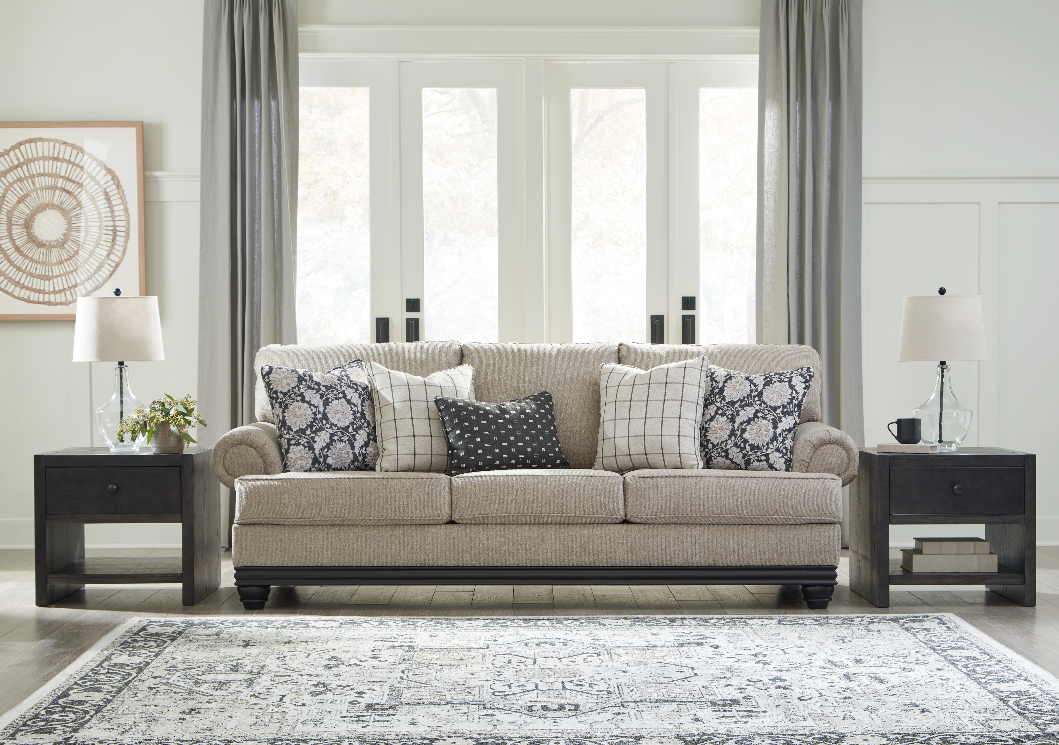 グレイビィボーンズ　スリーブ 903 Crosby Sectional – Franklin Corporation