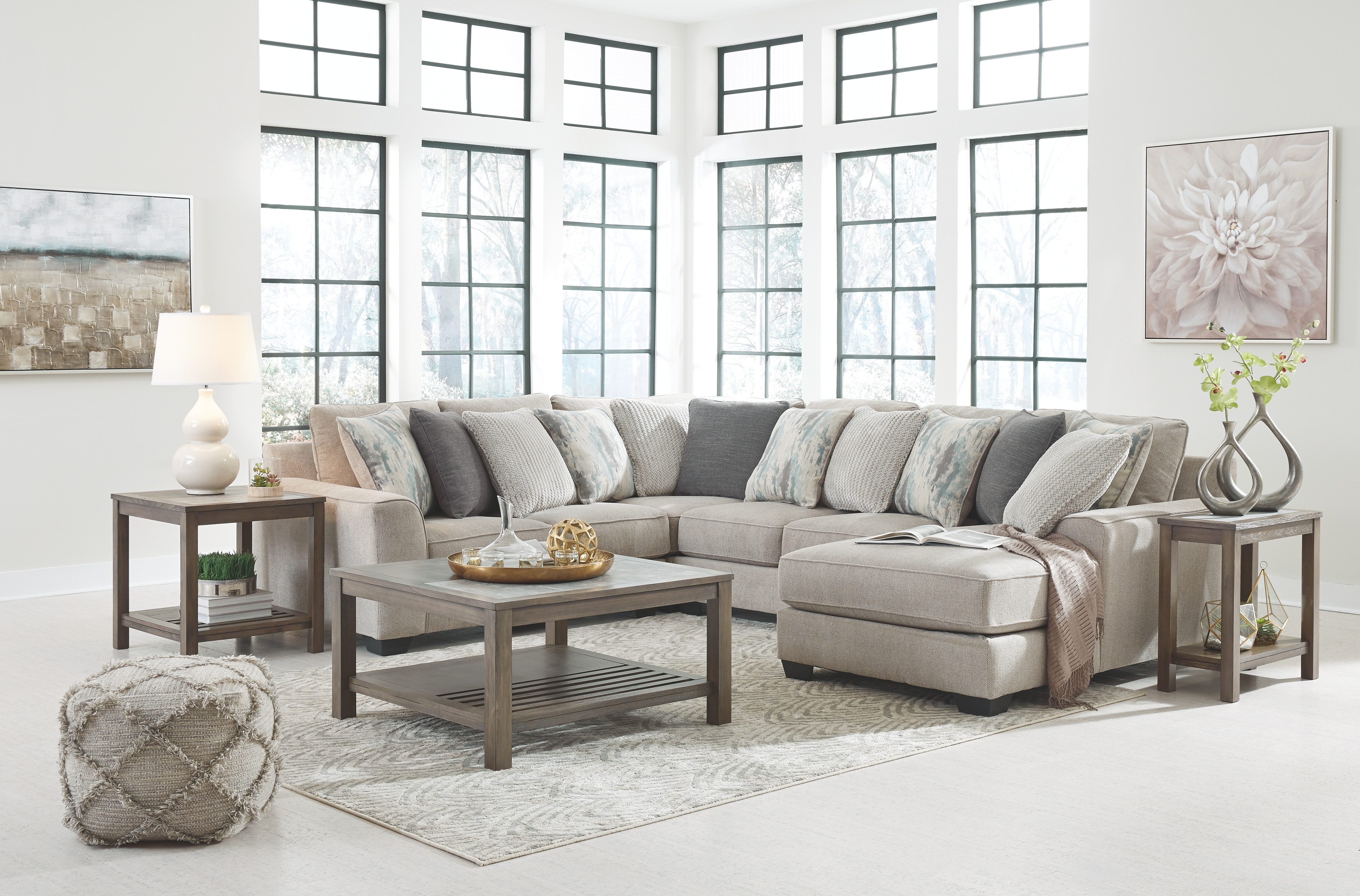 Benchcraft Living Room Ardsley 4-Piece Sectional with Chaise